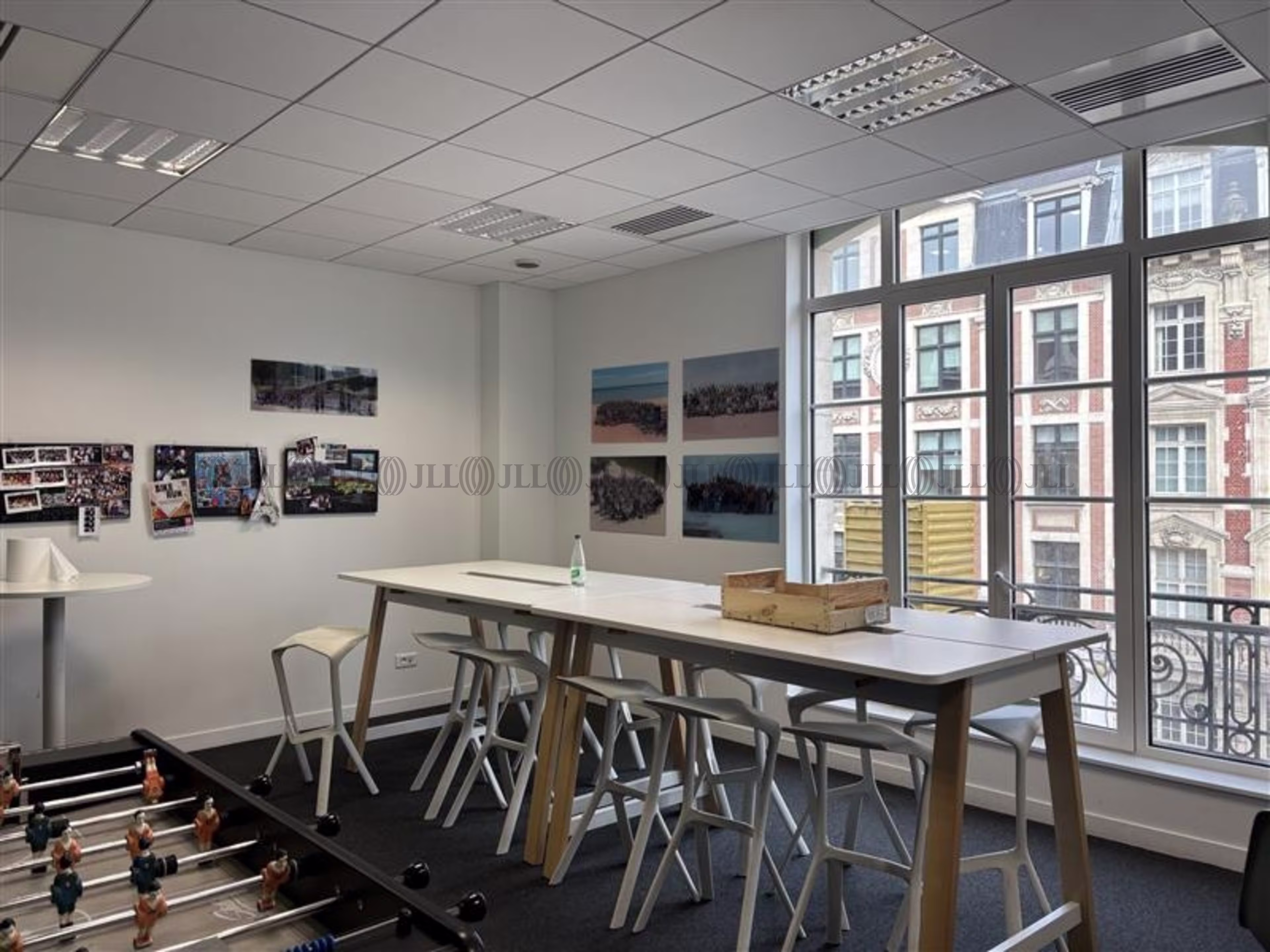 19 RUE DES PONTS DE COMINES