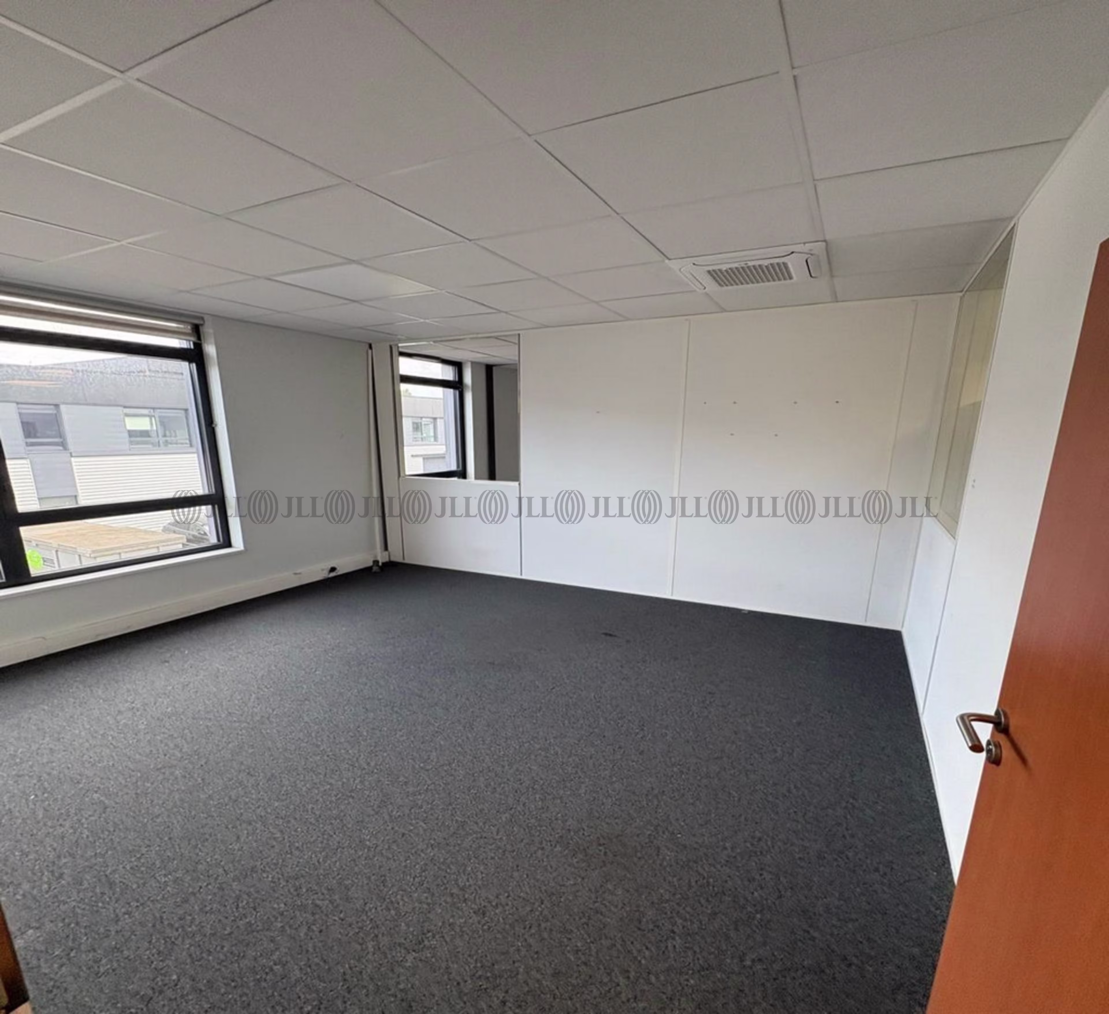 36 AVENUE MARC SANGNIER