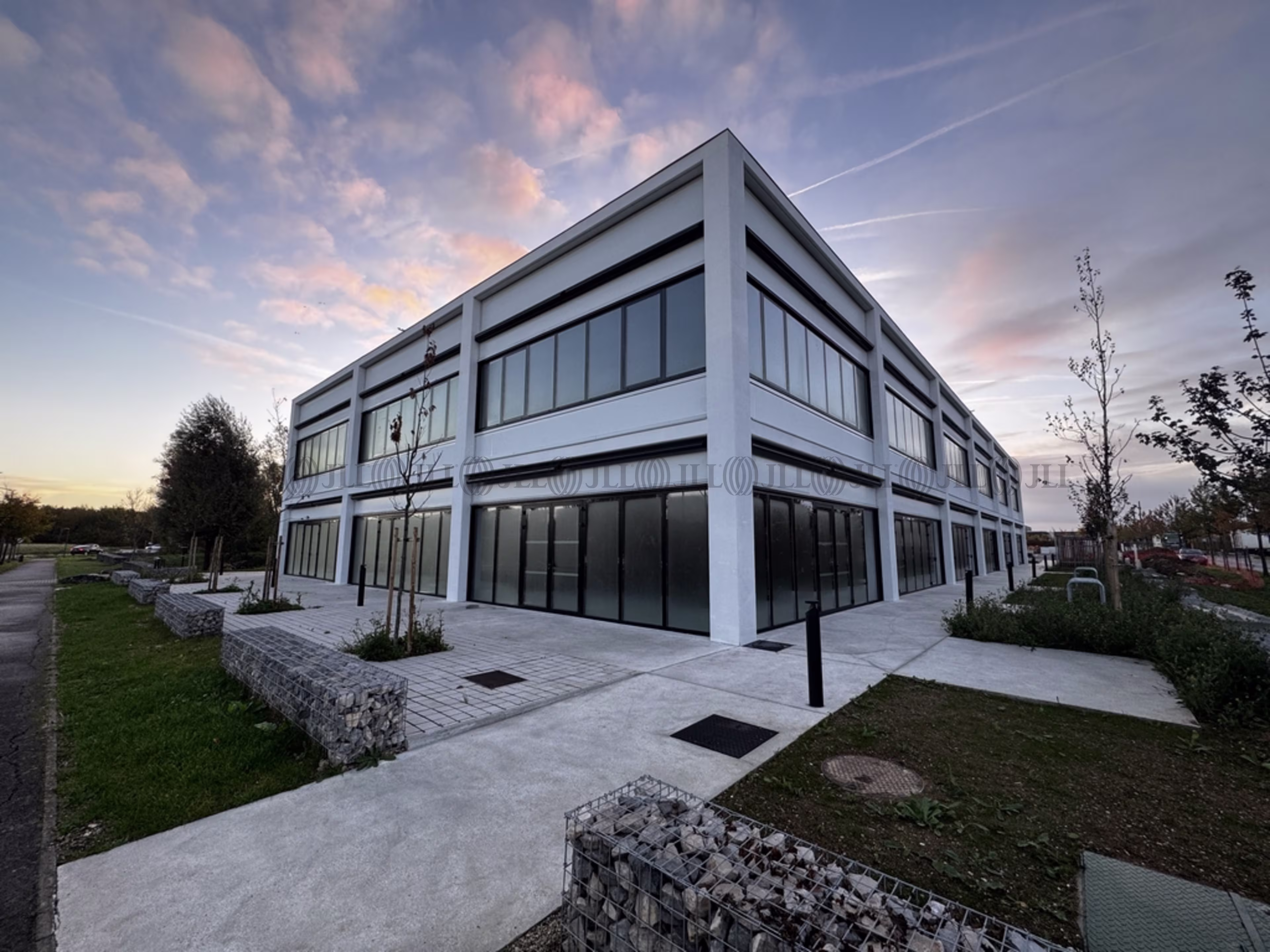 ZAC DE LAMIRAULT 2 - PÔLE SERVICES