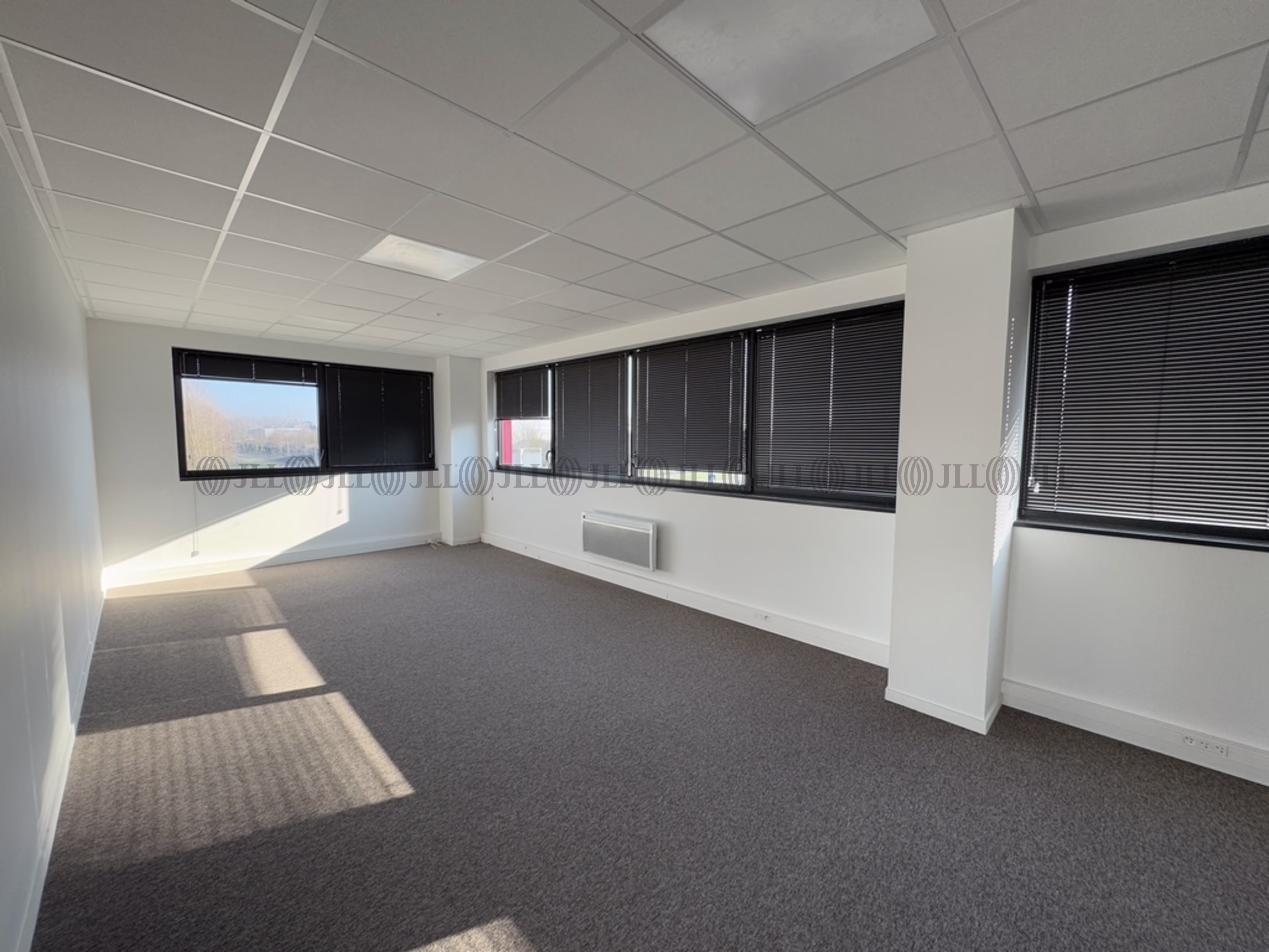 4 RUE DE LA DECOUVERTE