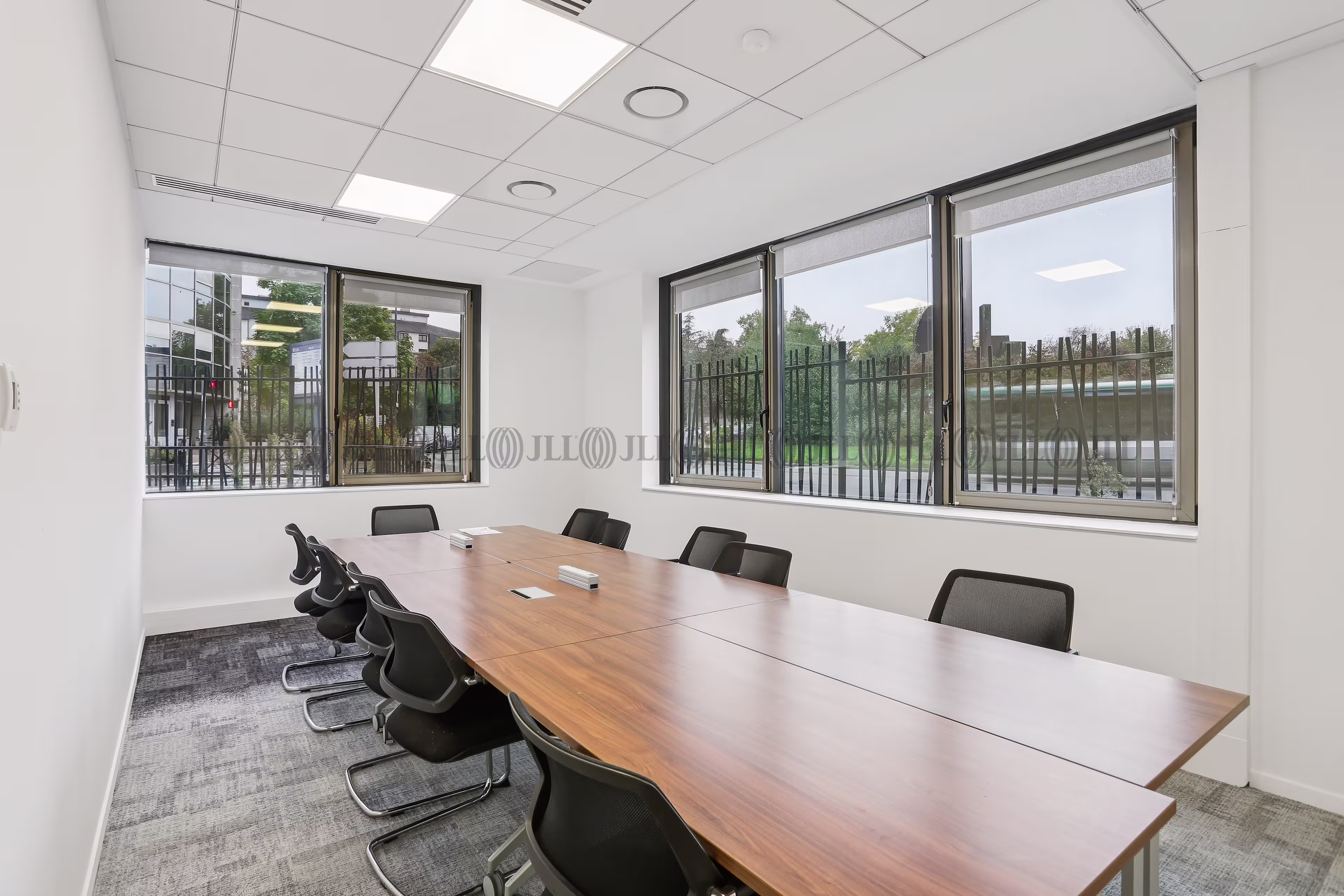 17 AVENUE LOUISON BOBET