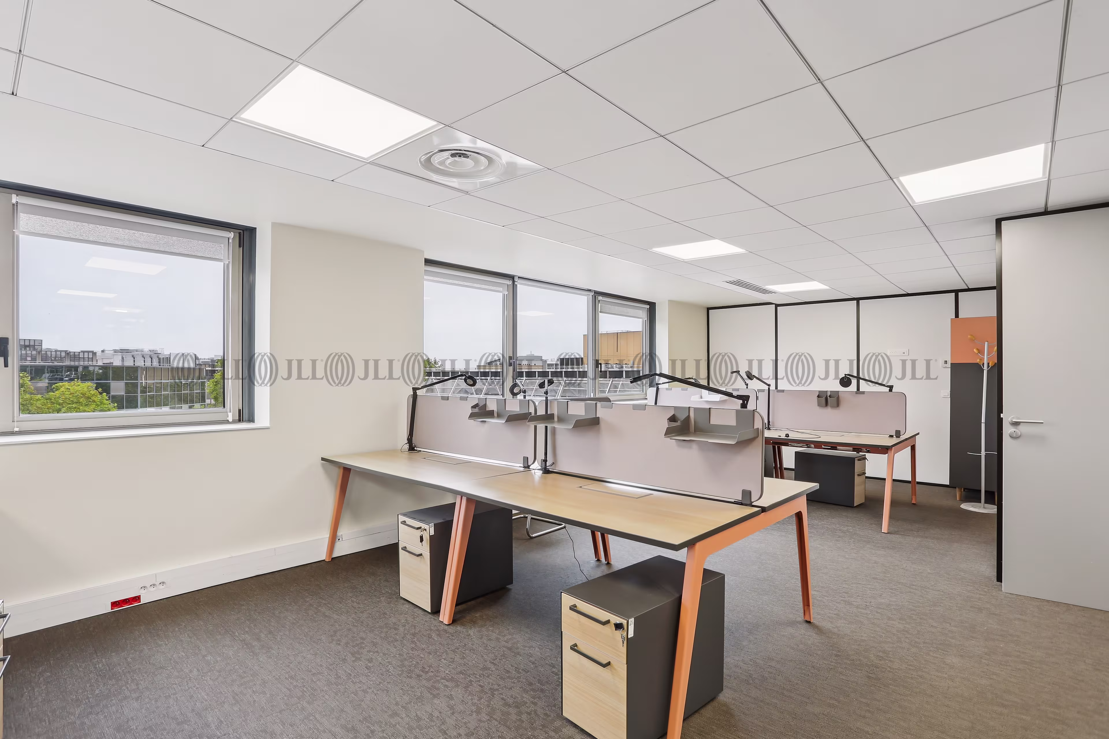 17 AVENUE LOUISON BOBET