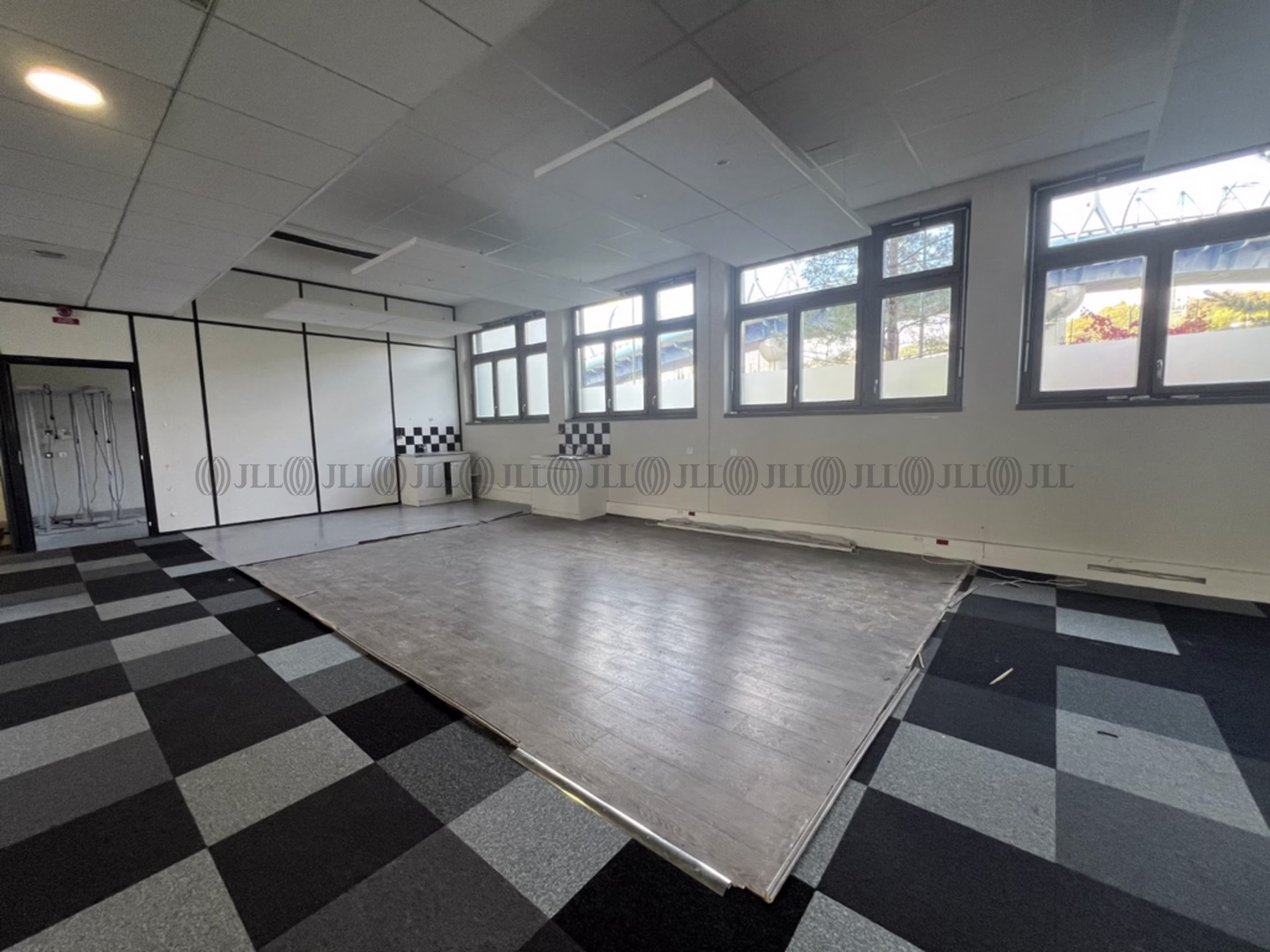 51TER RUE DE SAINT CYR