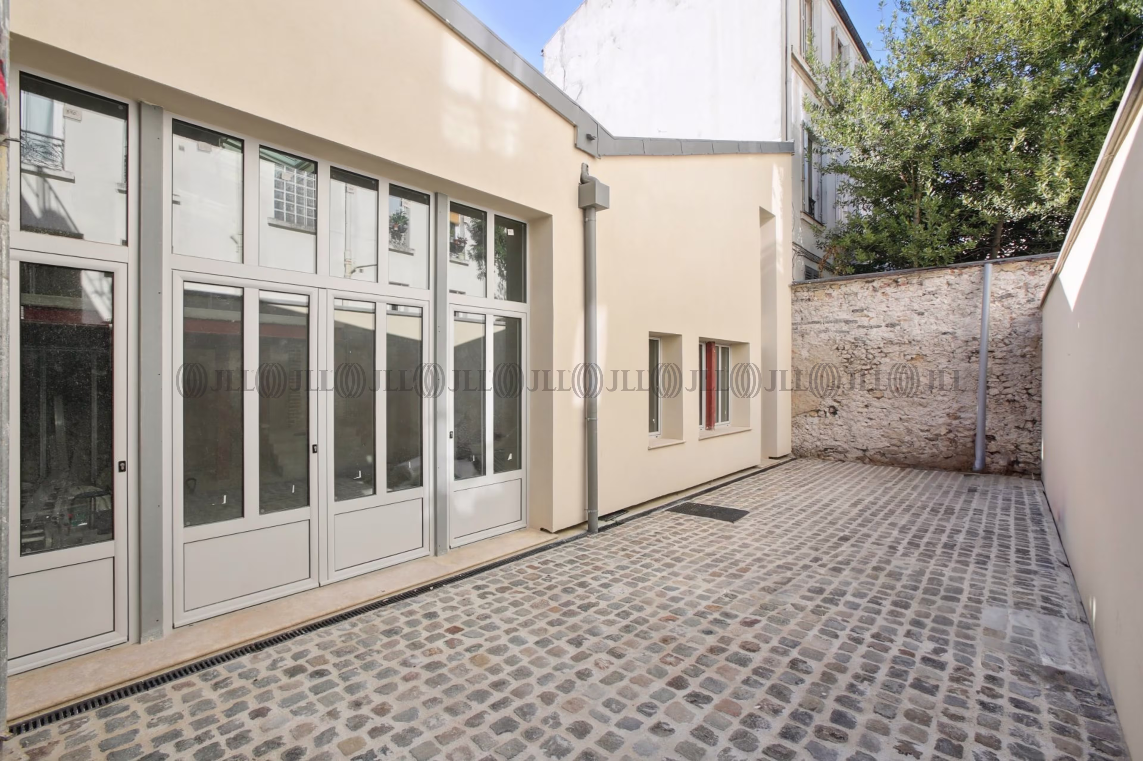 11 AVENUE DU CHATEAU