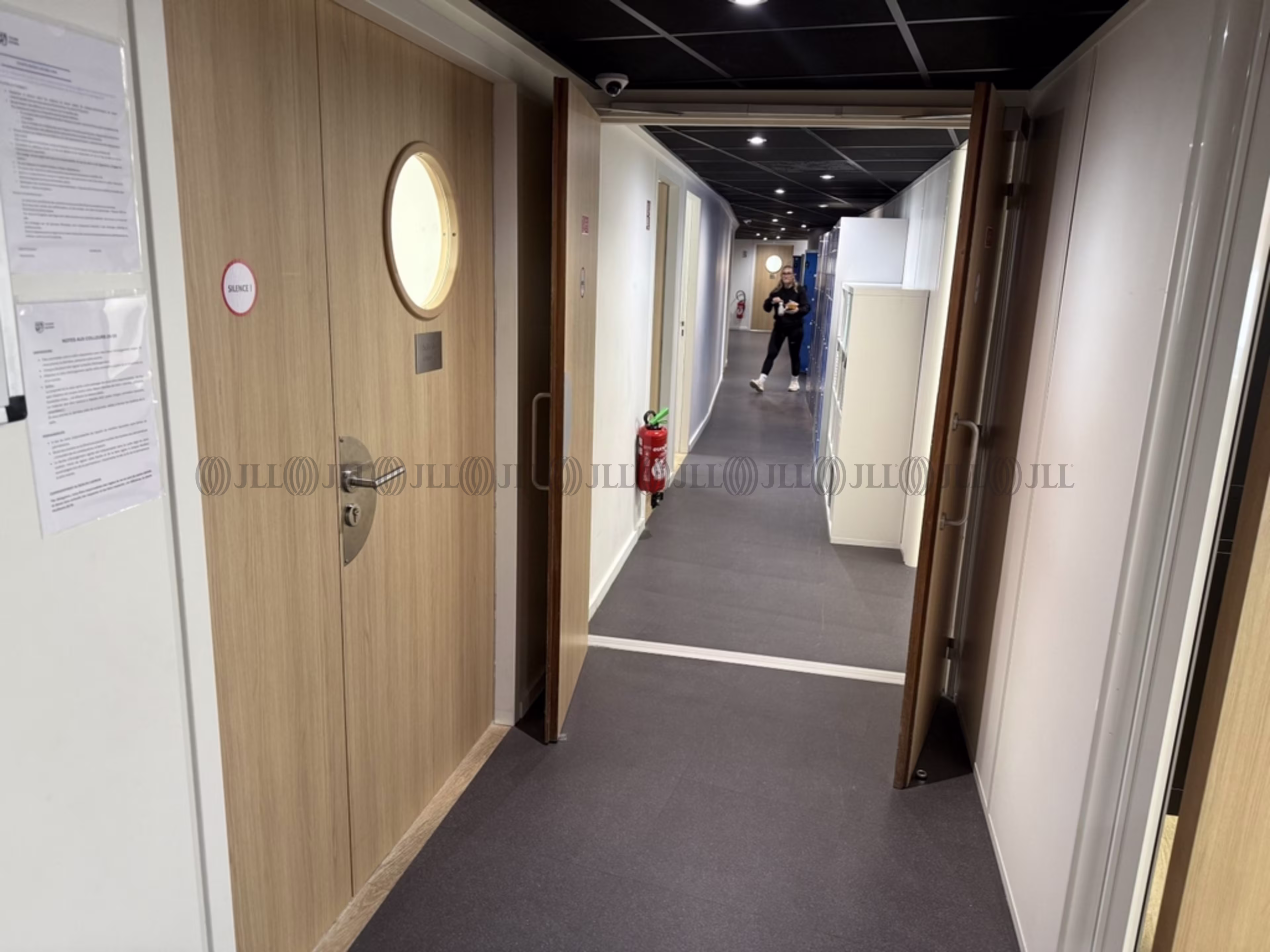 3-6 PLACE CHARLES HERNU