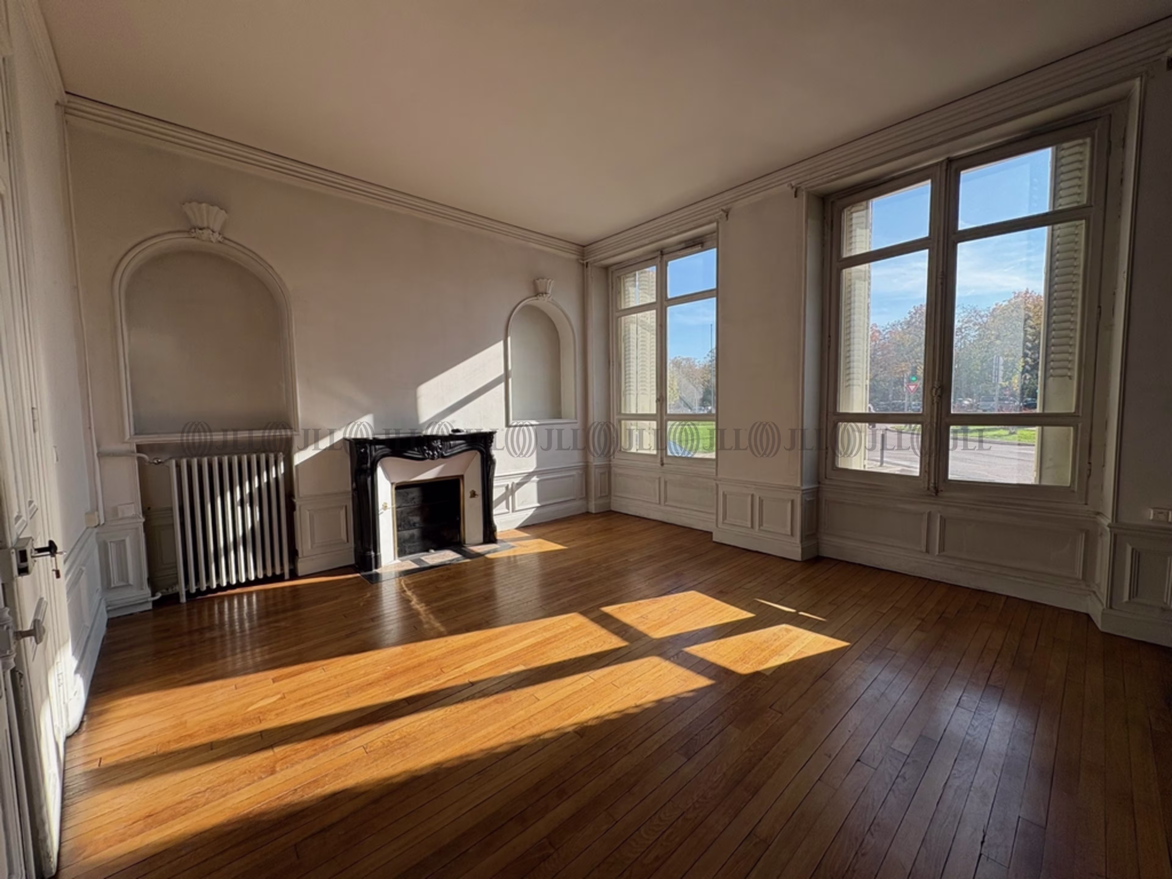 10 PLACE CASIMIR PERIER