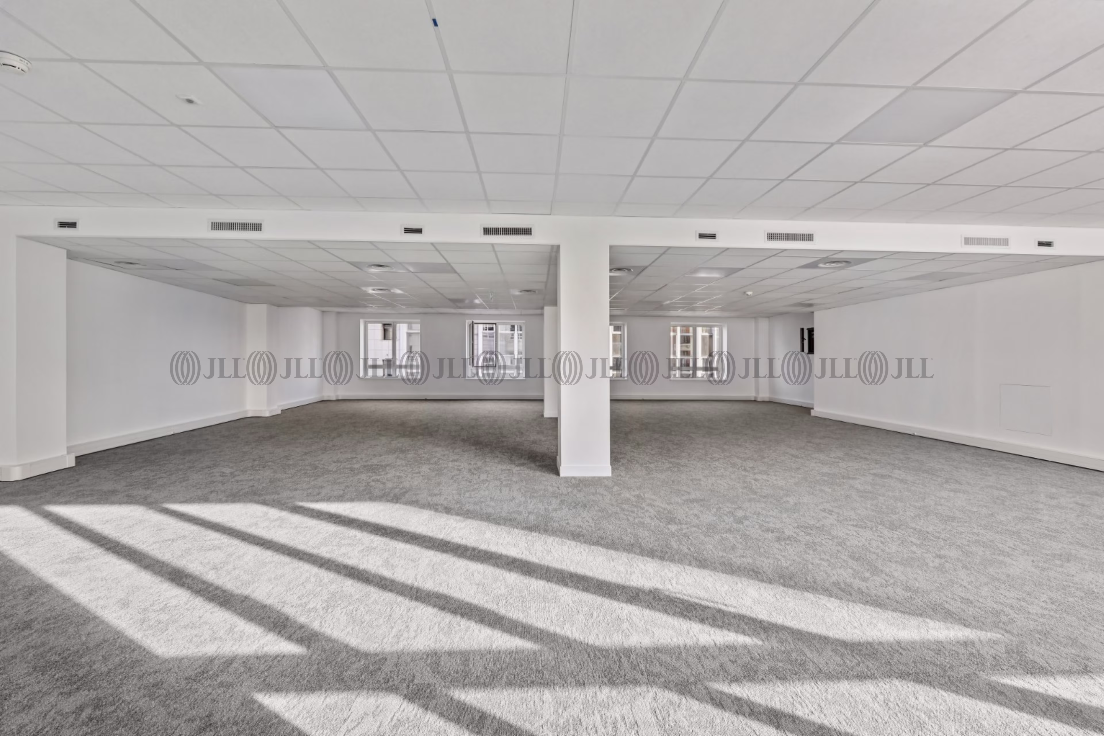 1BIS-5 AVENUE DU CHATEAU