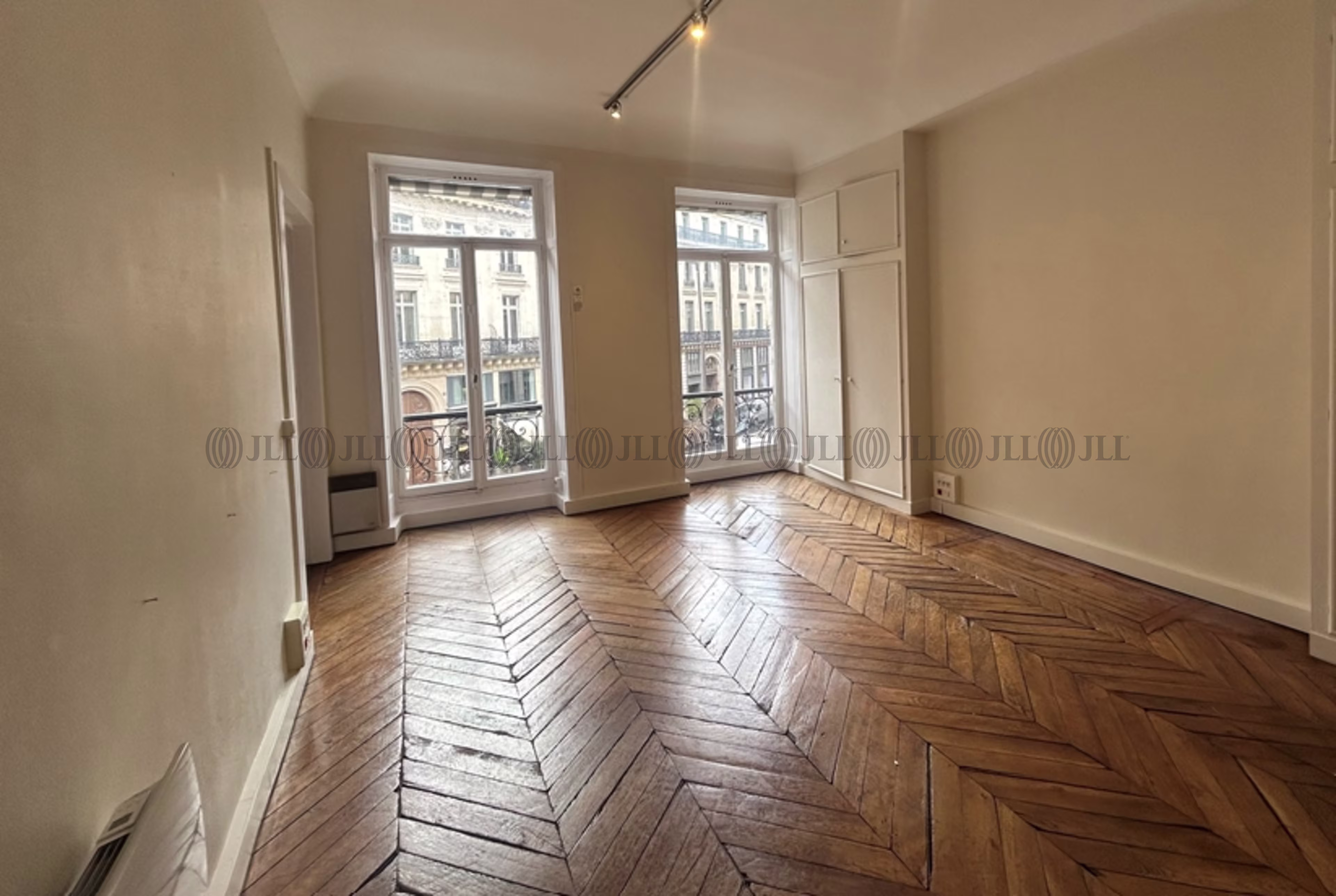 10 RUE DE LA CHAUSSEE D ANTIN