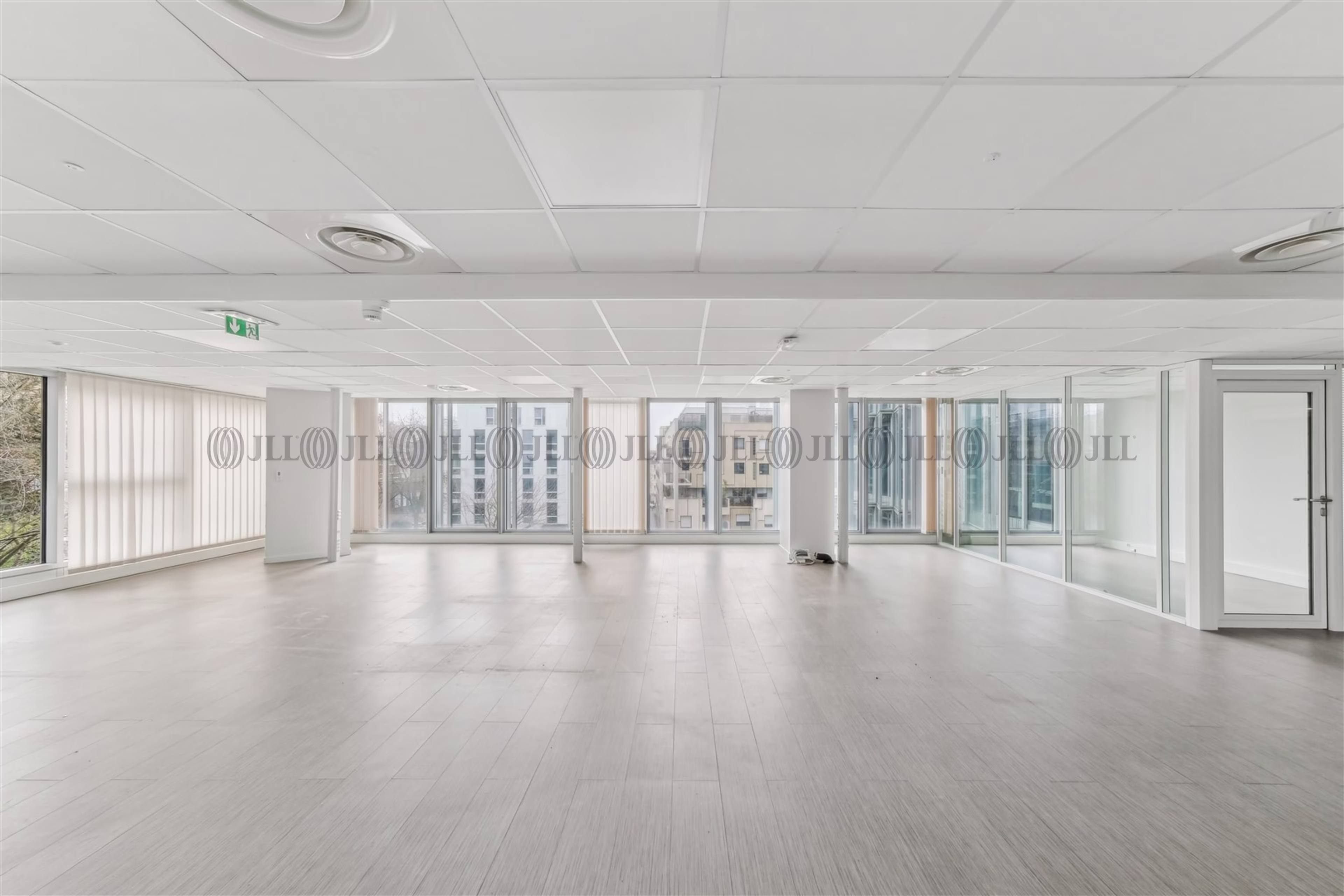 28-30 RUE DU CHATEAU DES RENTIERS