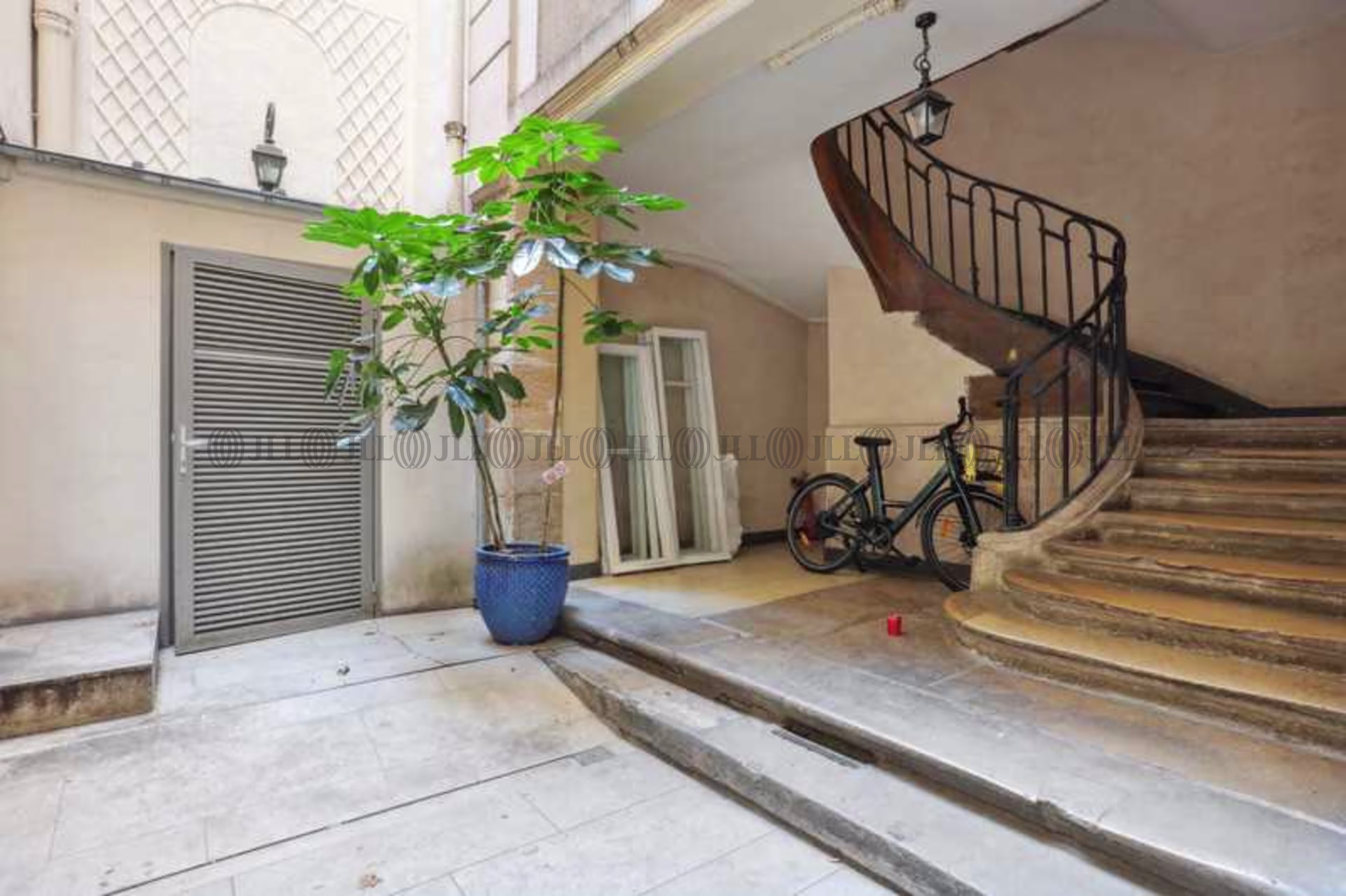 147 RUE SAINT MARTIN