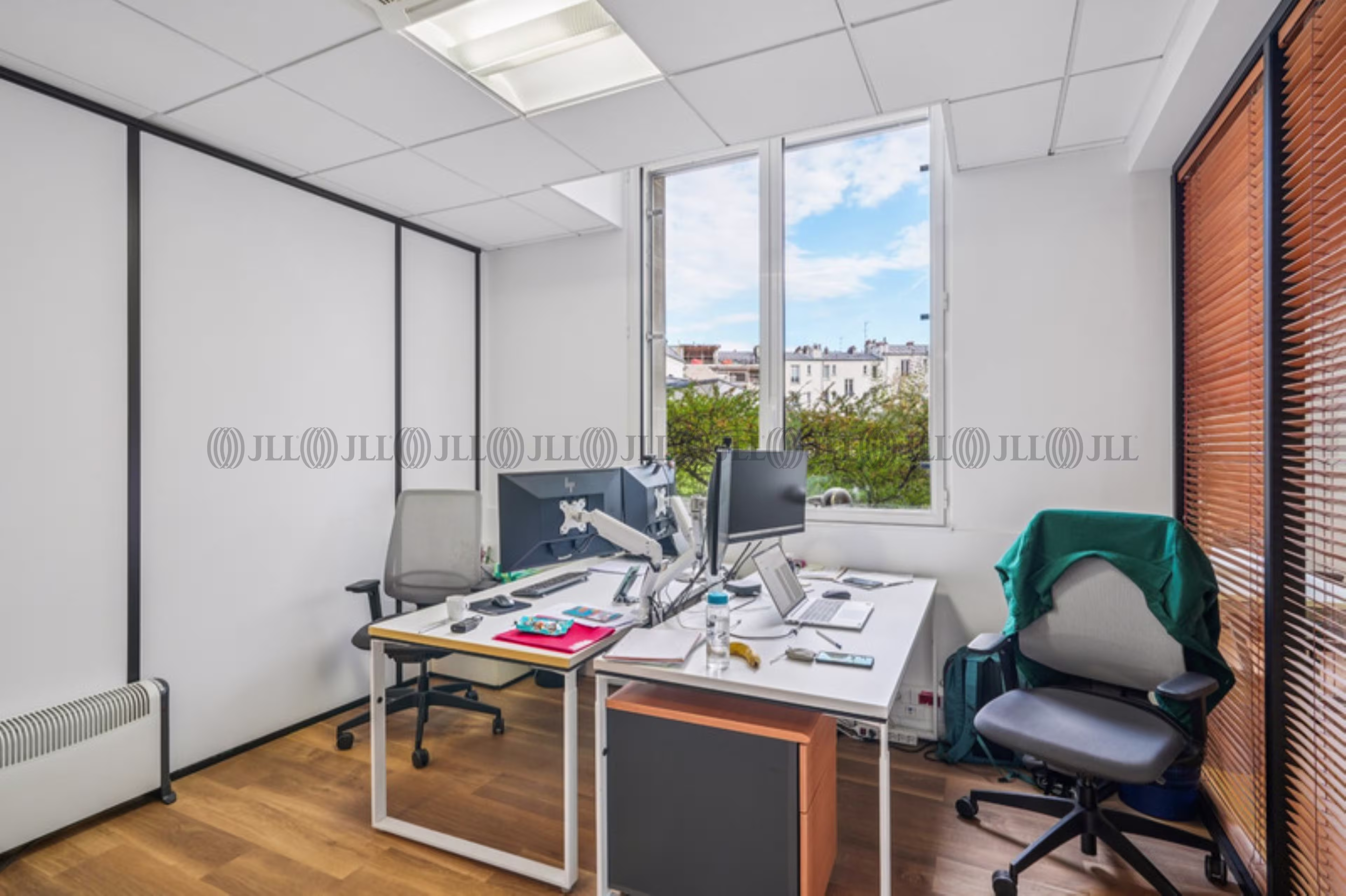 31-37 AVENUE DE WAGRAM