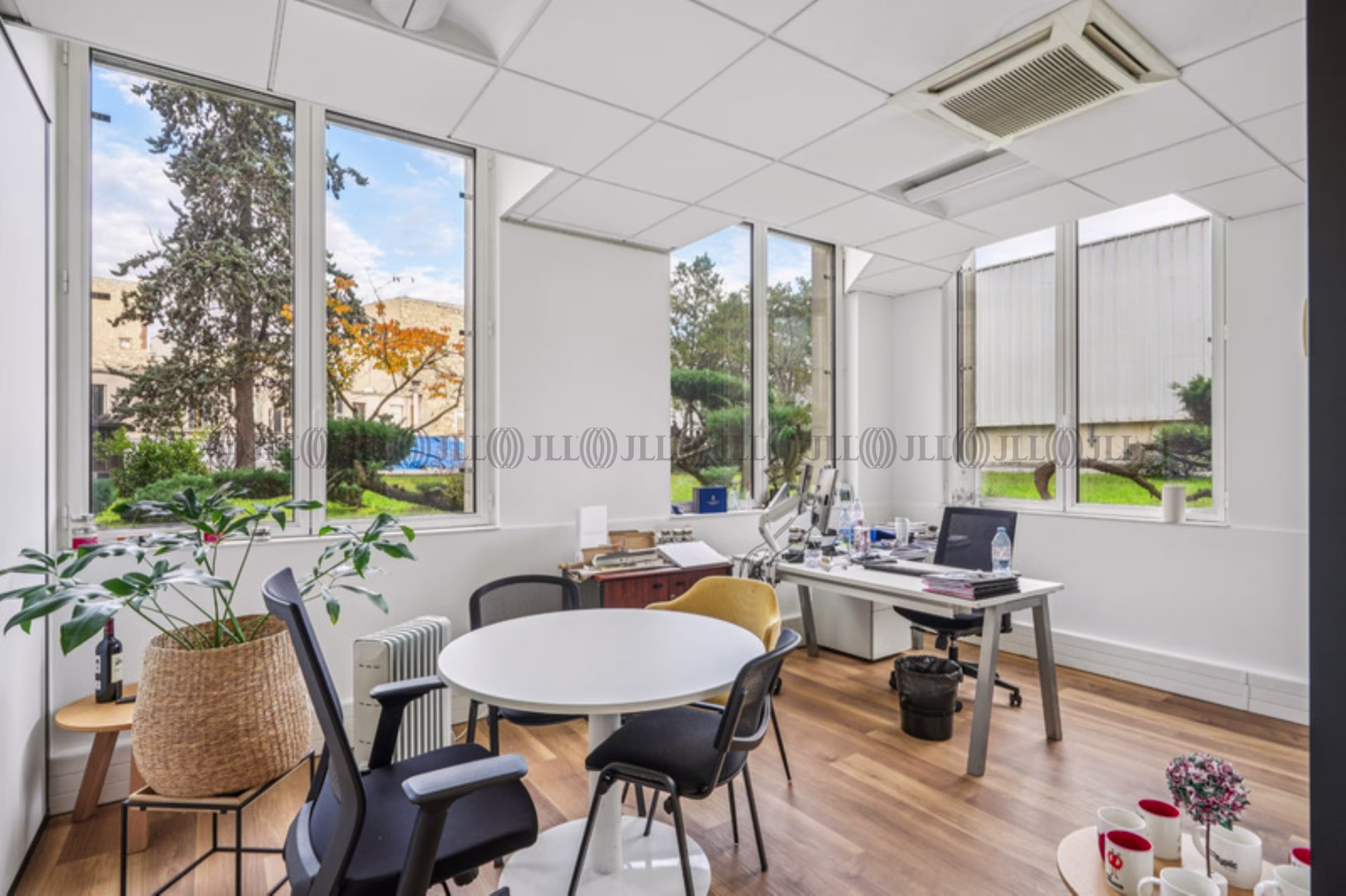 31-37 AVENUE DE WAGRAM