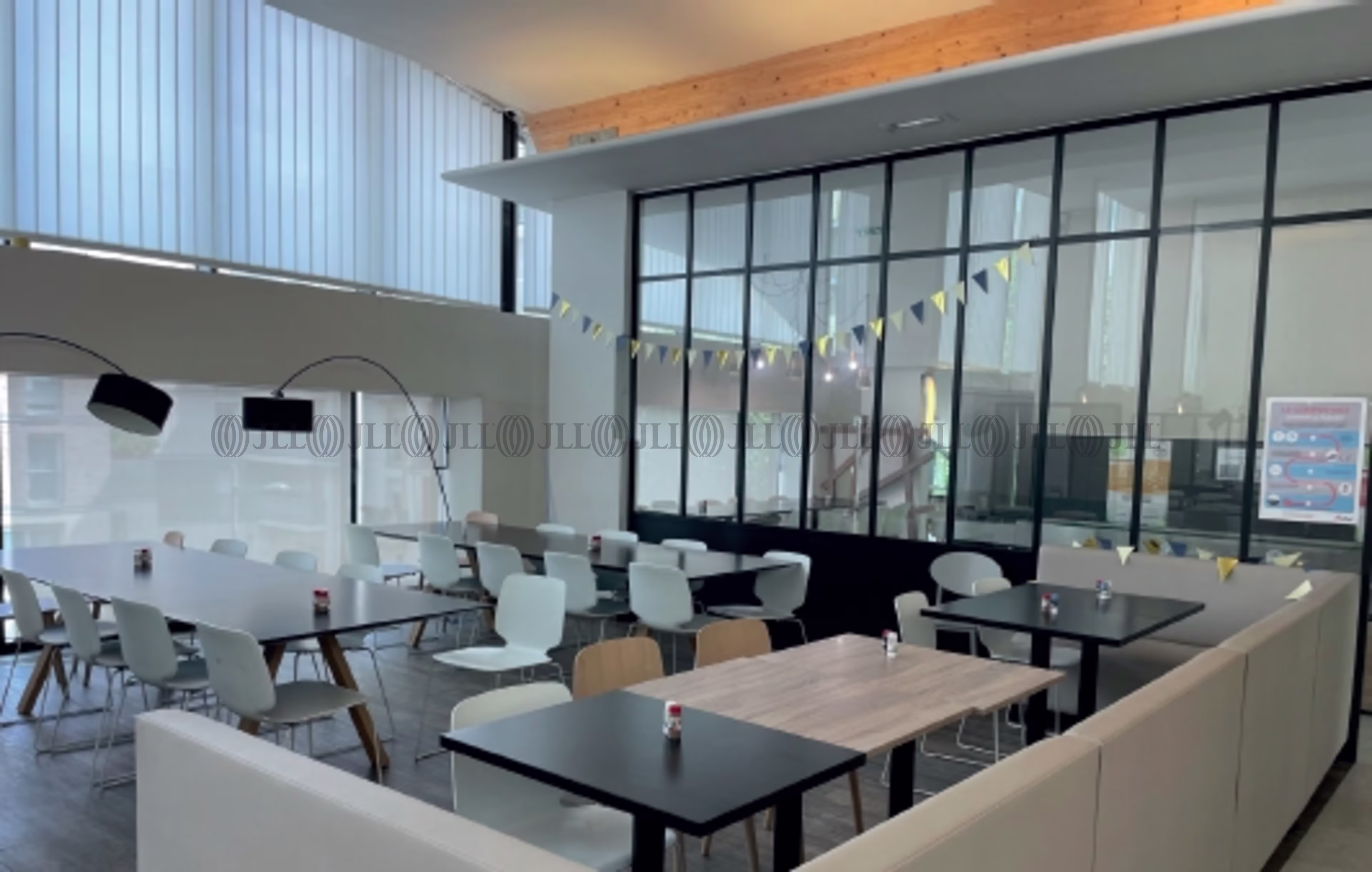 35 RUE DU VAL DE MARNE