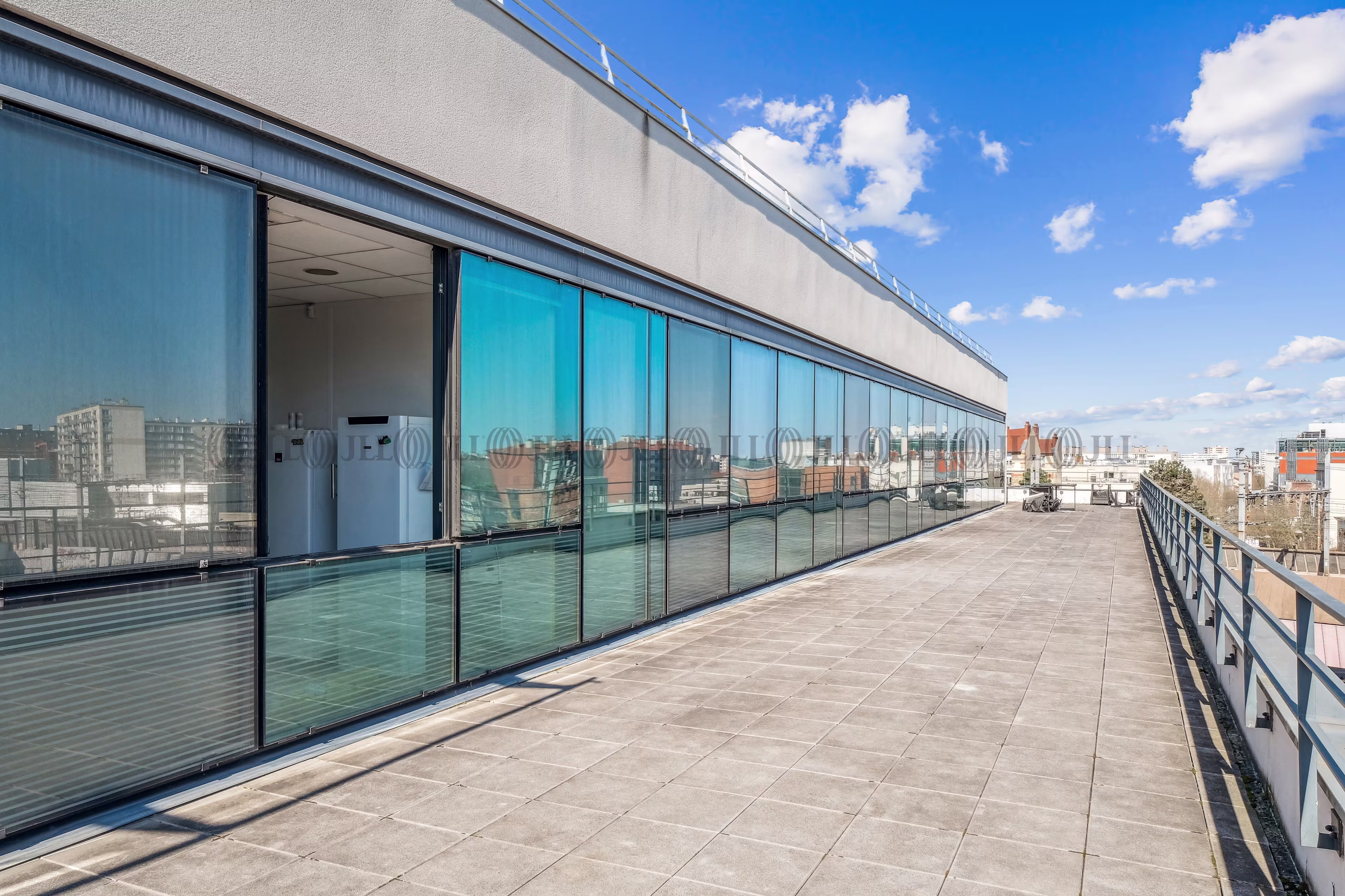 240 AVENUE PIERRE BROSSOLETTE