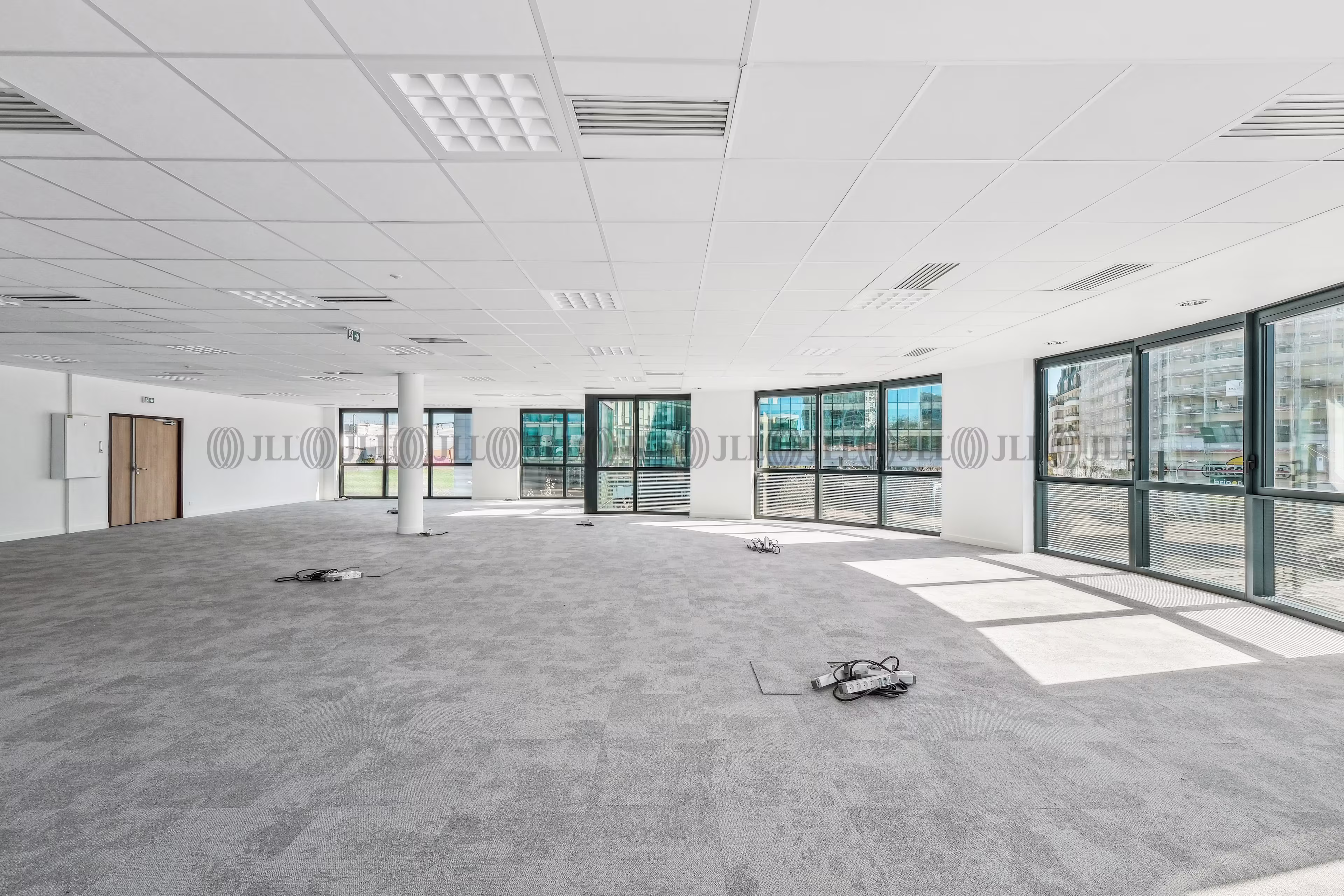 240 AVENUE PIERRE BROSSOLETTE