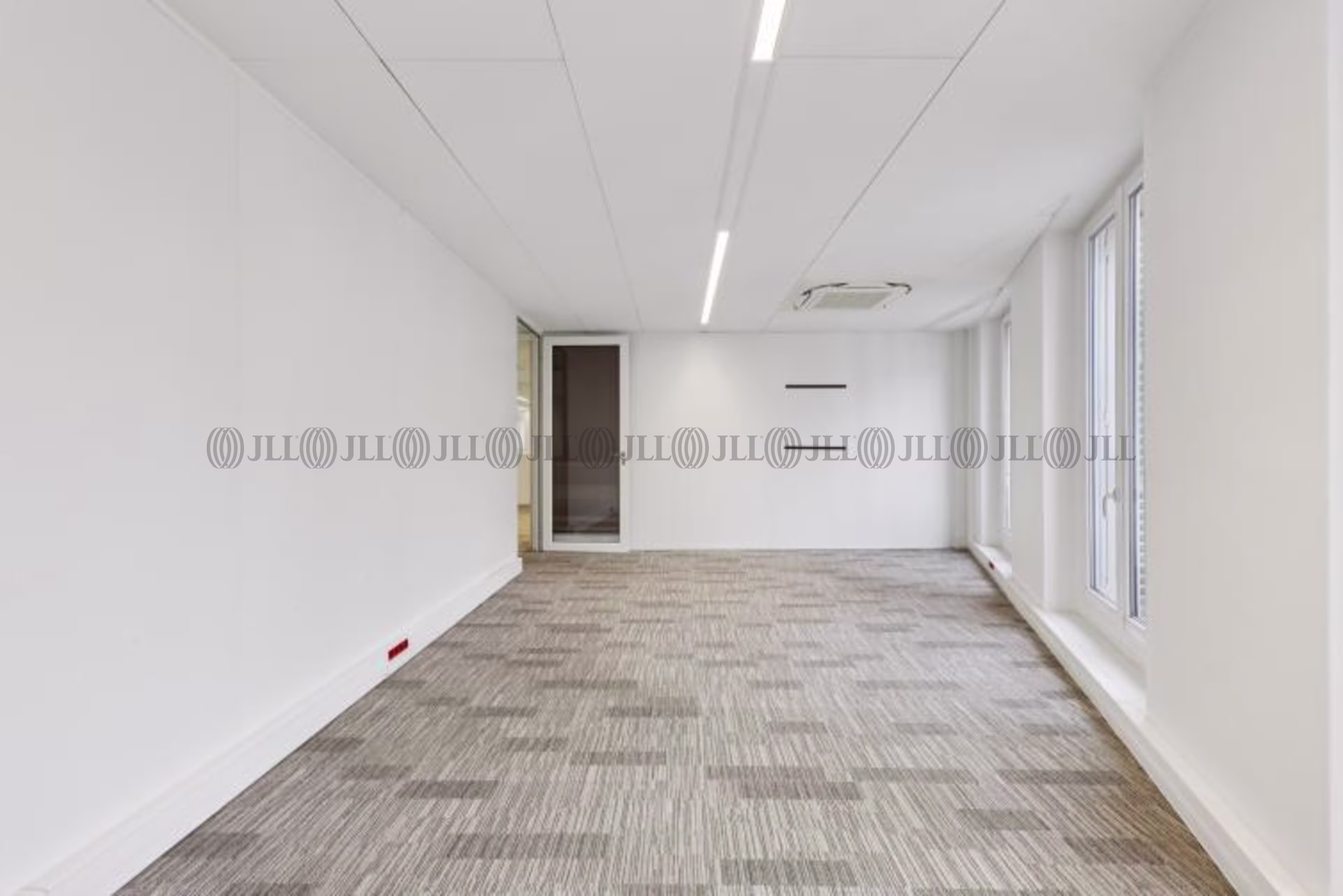 29 RUE DES PYRAMIDES