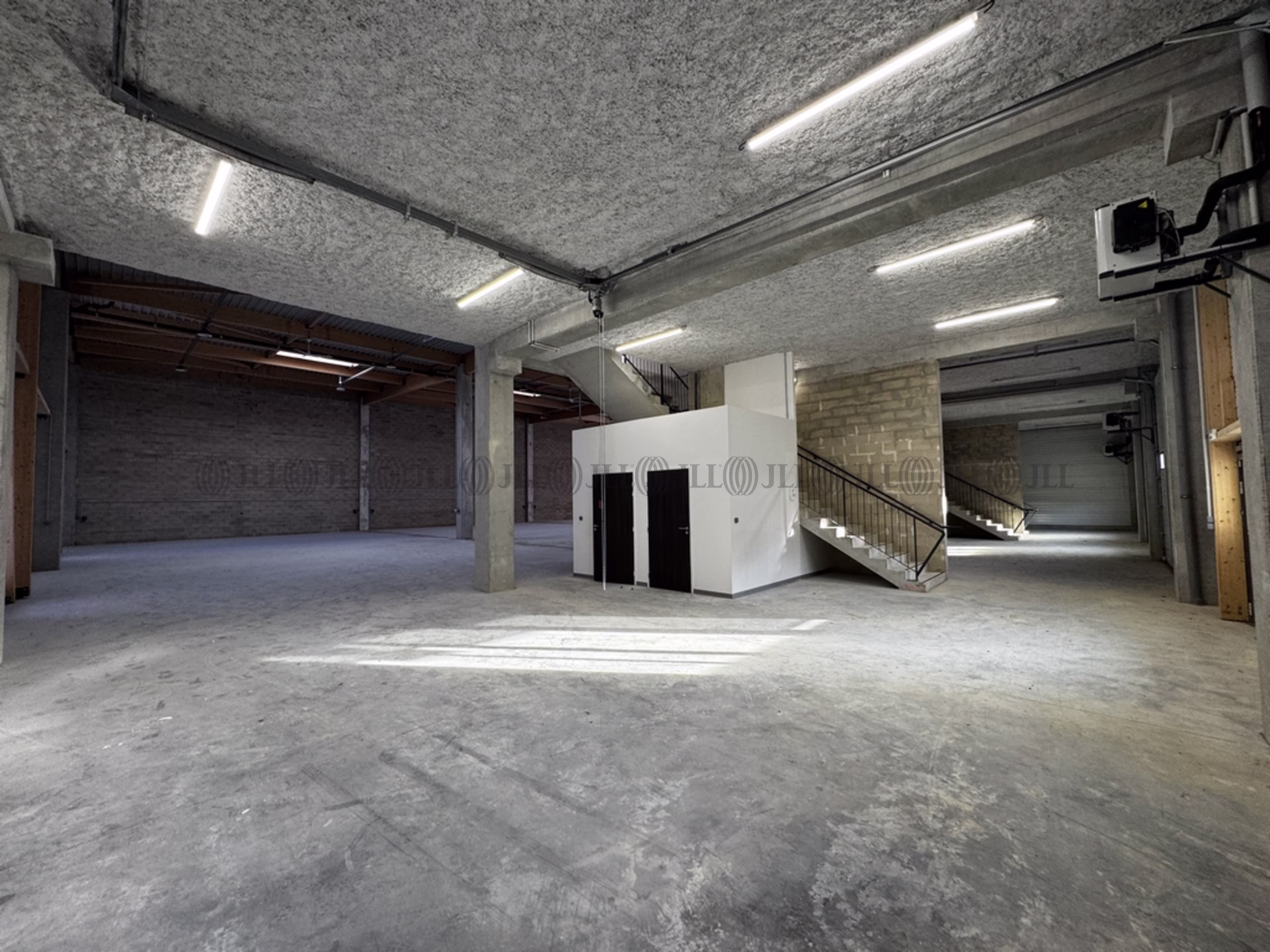 1-3 ALLEE DE L ENVOL