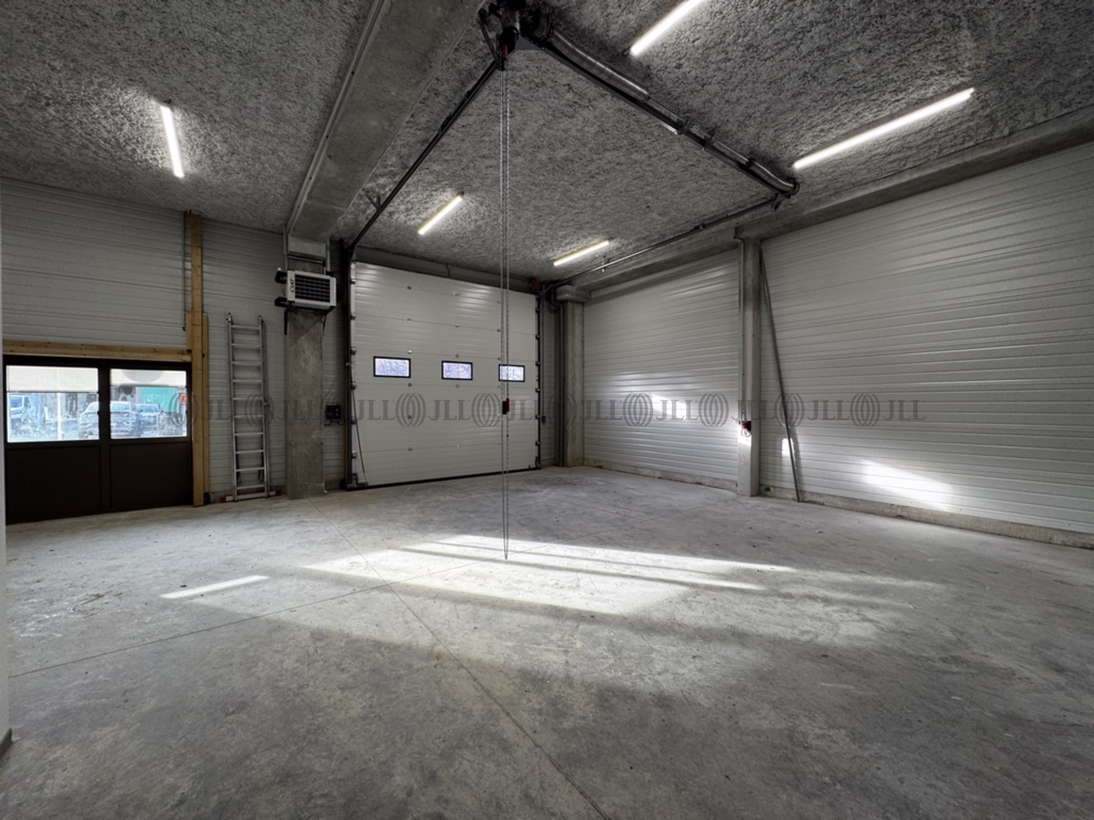 1-3 ALLEE DE L ENVOL