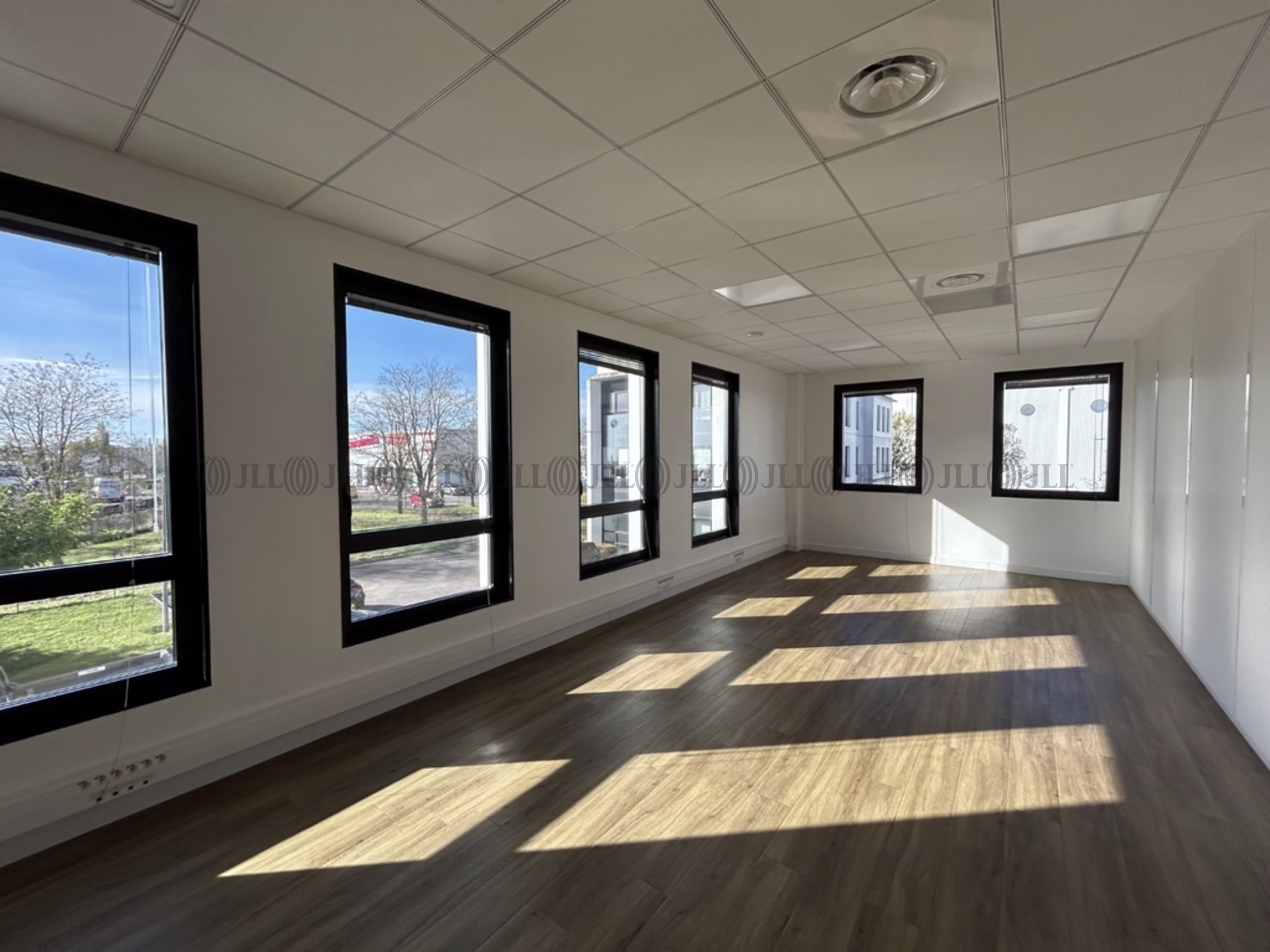  RUE MONSEIGNEUR ANCEL