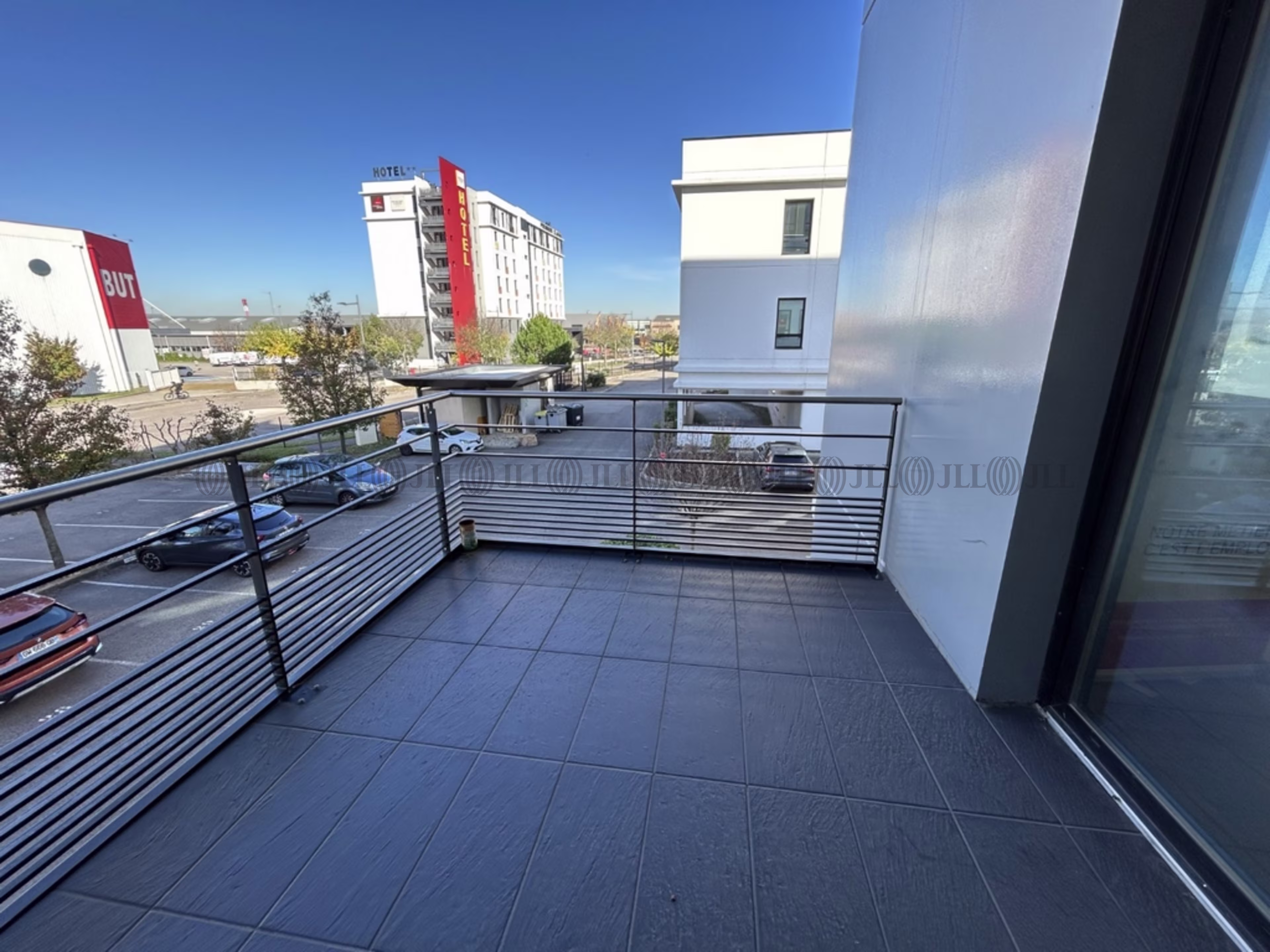  RUE MONSEIGNEUR ANCEL