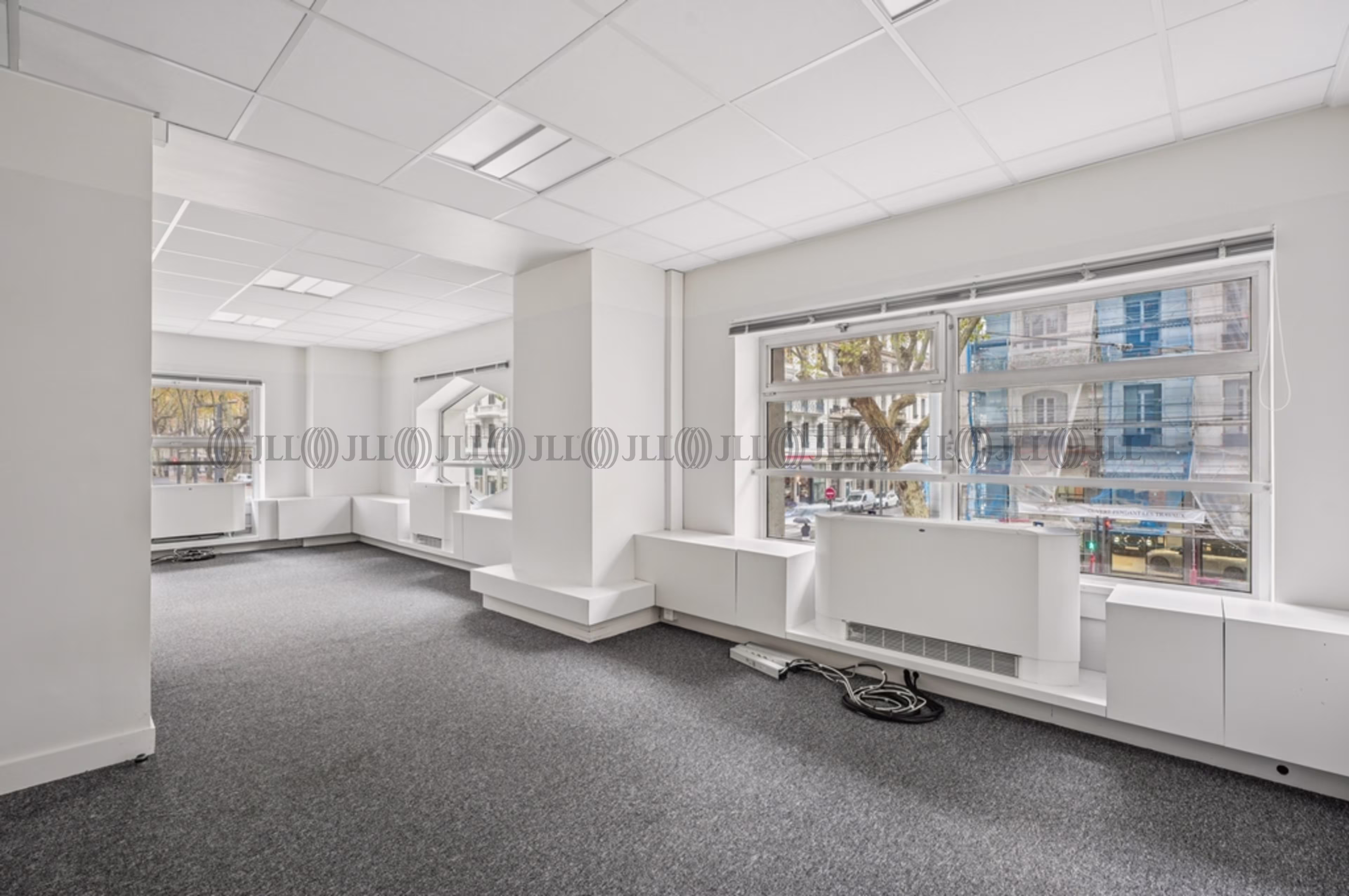 67-69 AVENUE DU MARECHAL DE SAXE