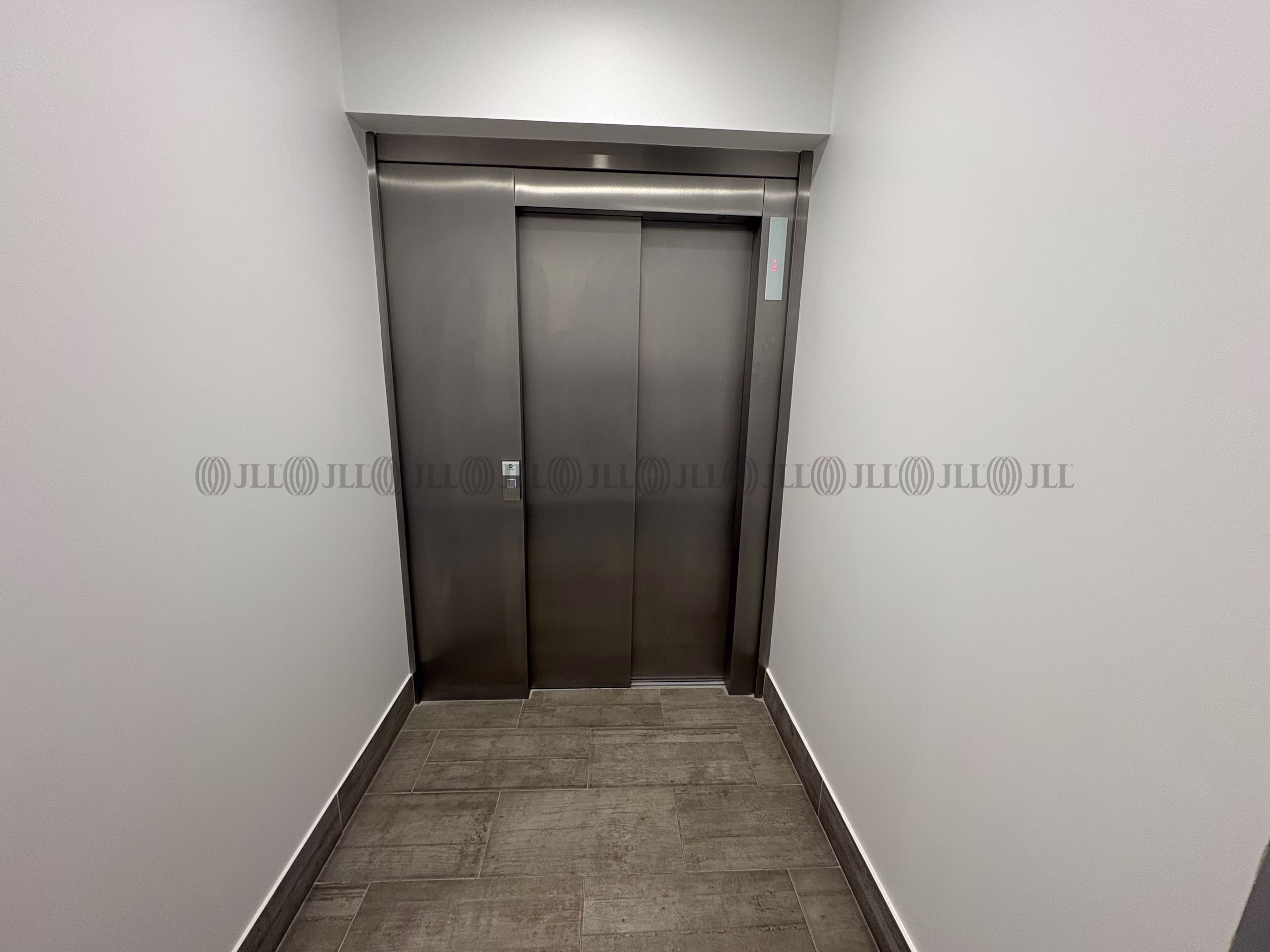 15 RUE LANGLIER RENAUD