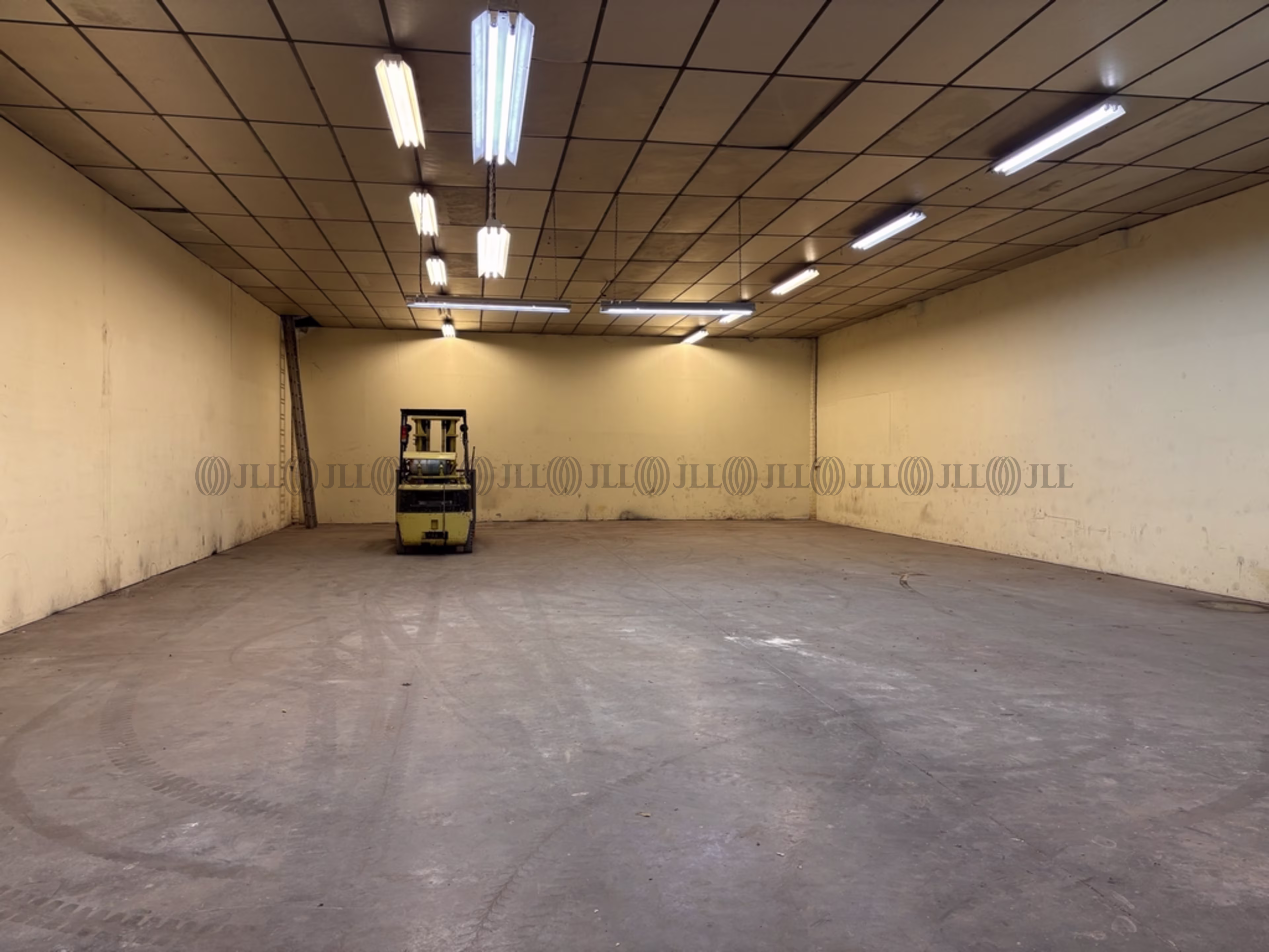 39 RUE DU POINT CENTRAL