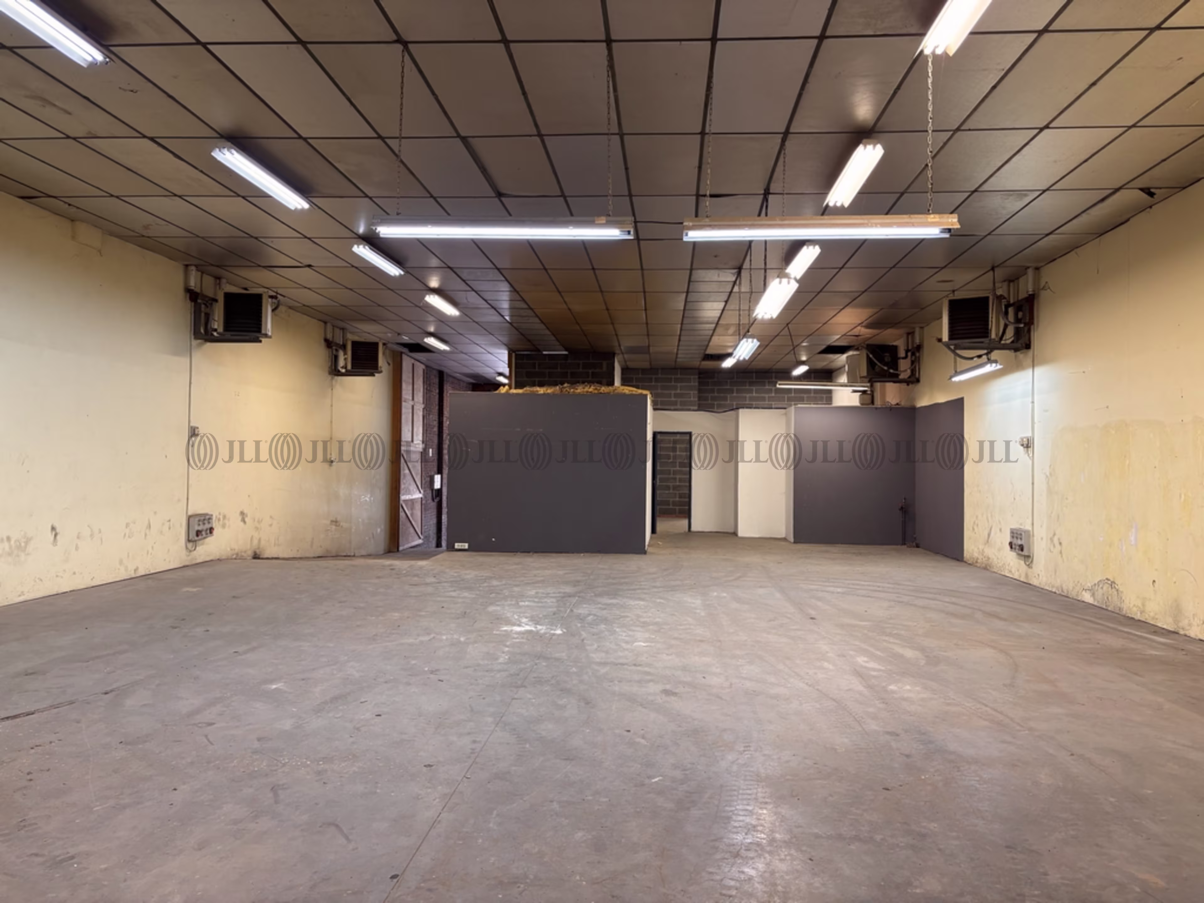 39 RUE DU POINT CENTRAL