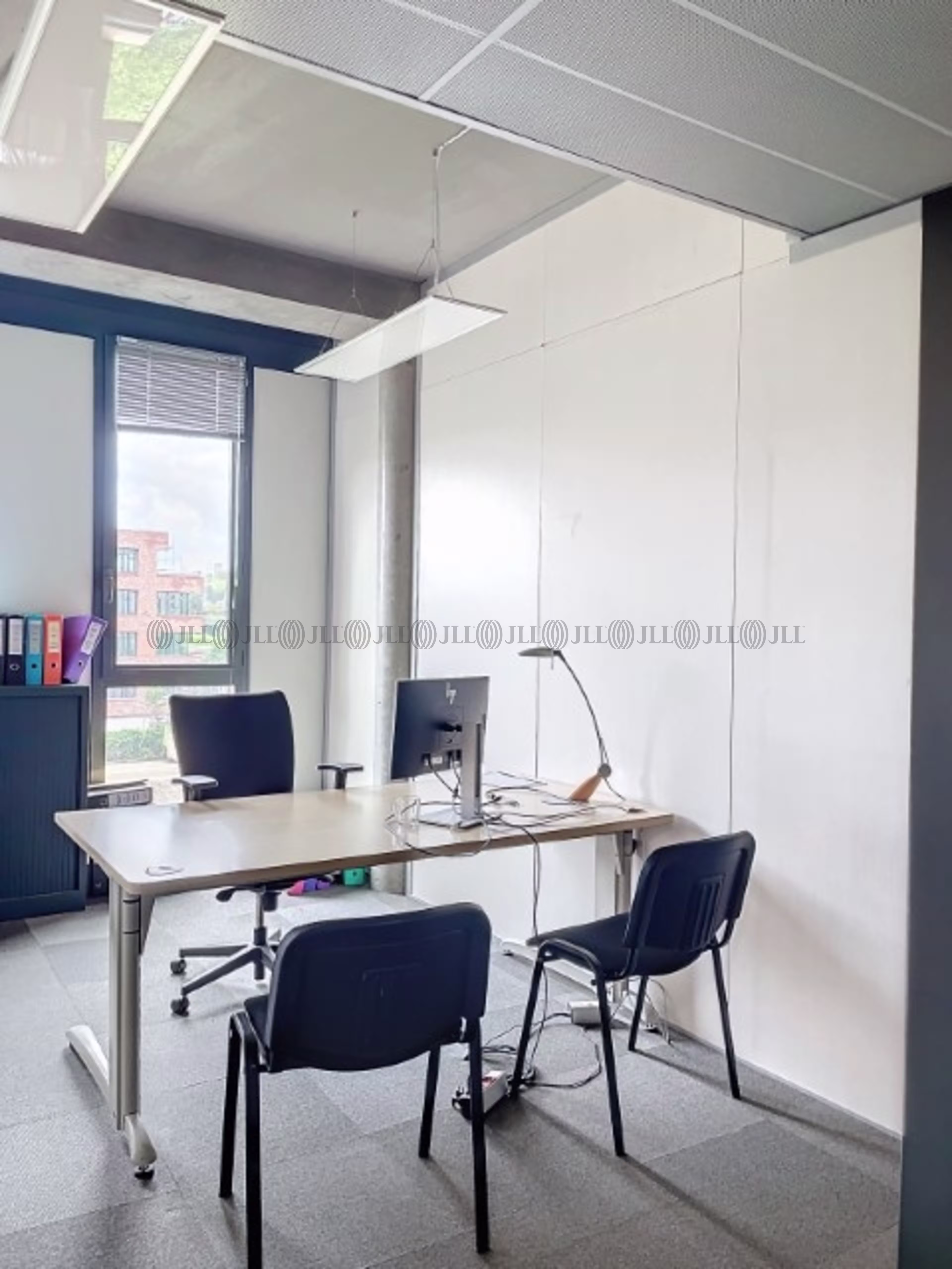 21 RUE ANTONIN LABORDE