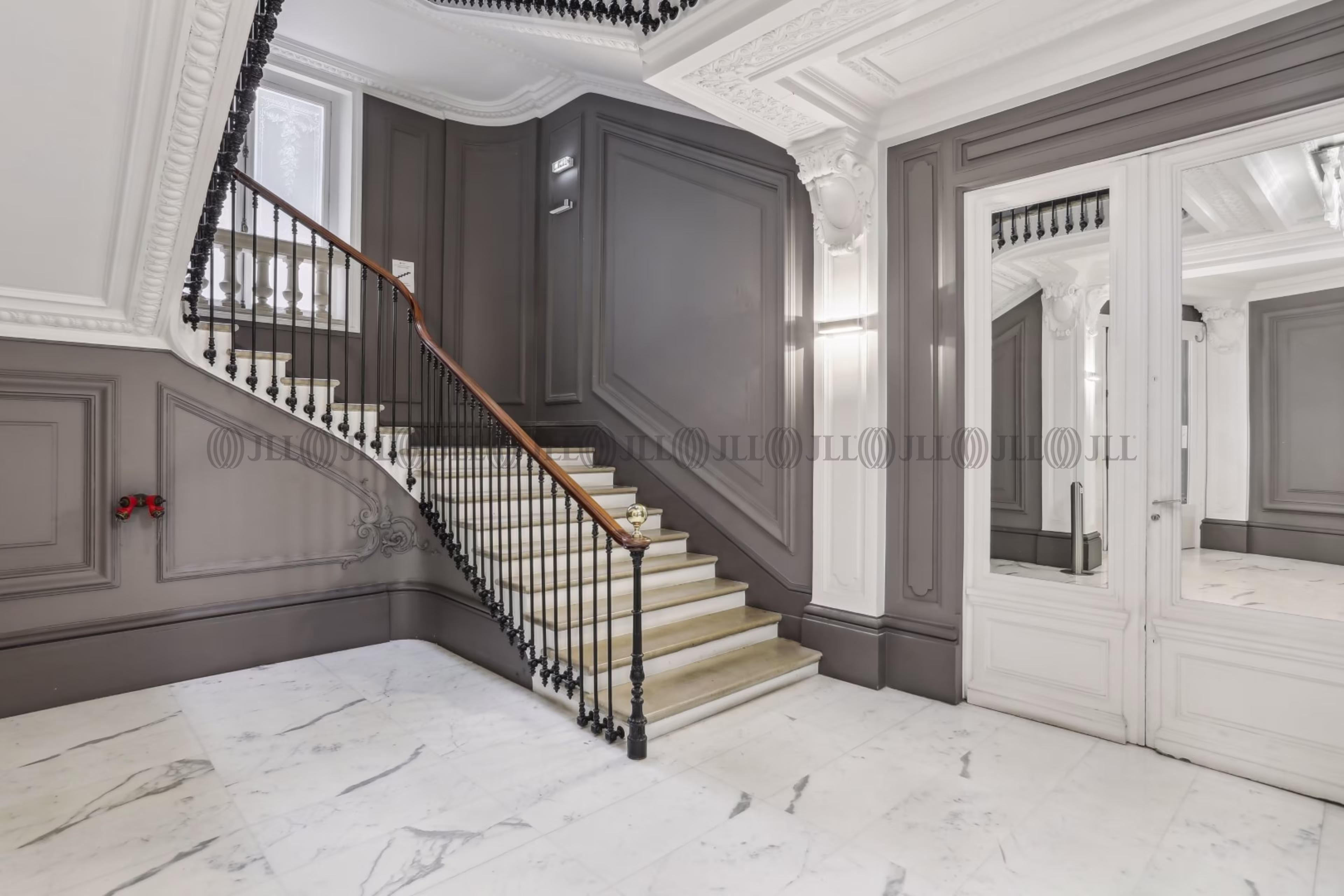 134 BOULEVARD HAUSSMANN