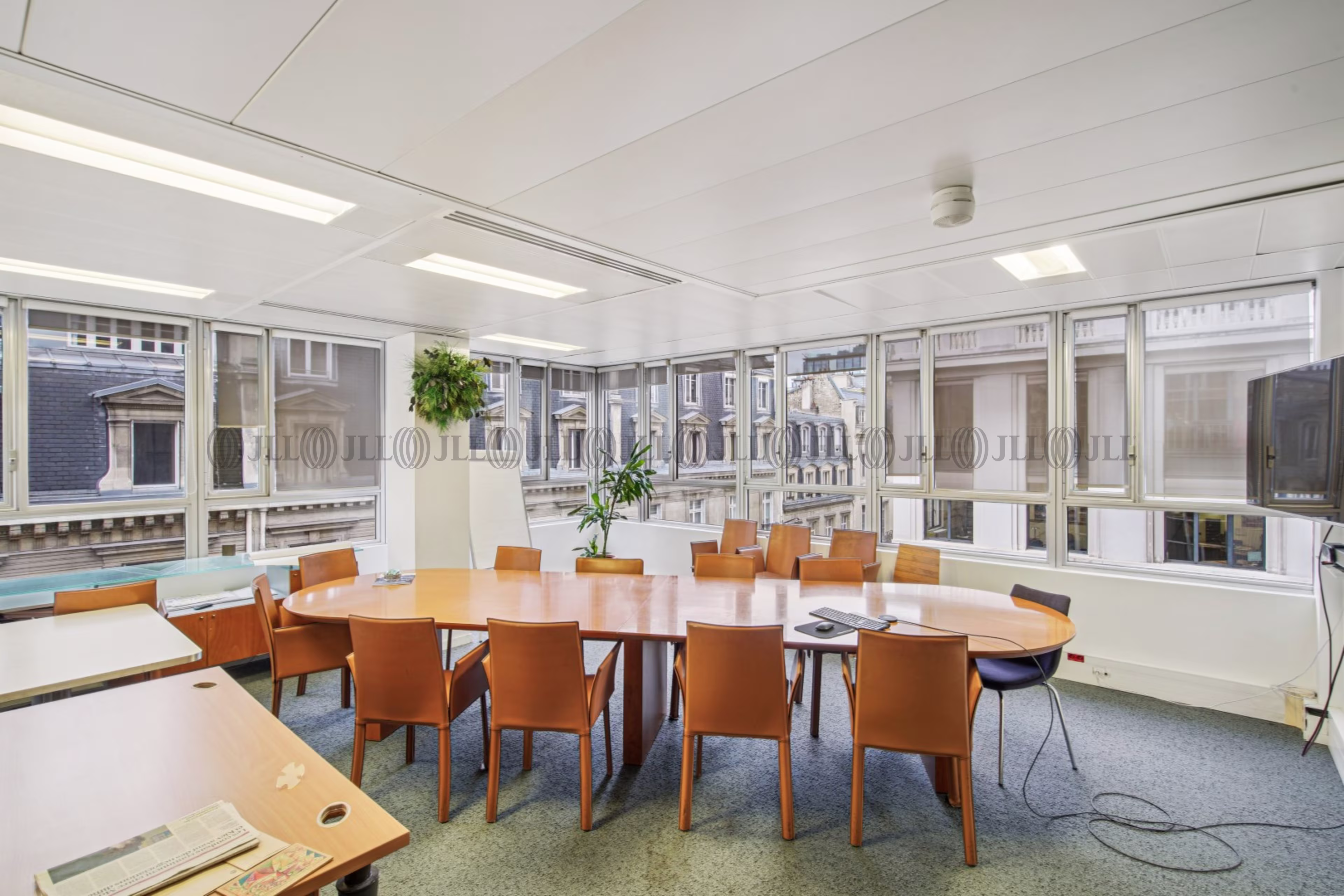 11BIS-15 RUE DE LA BAUME