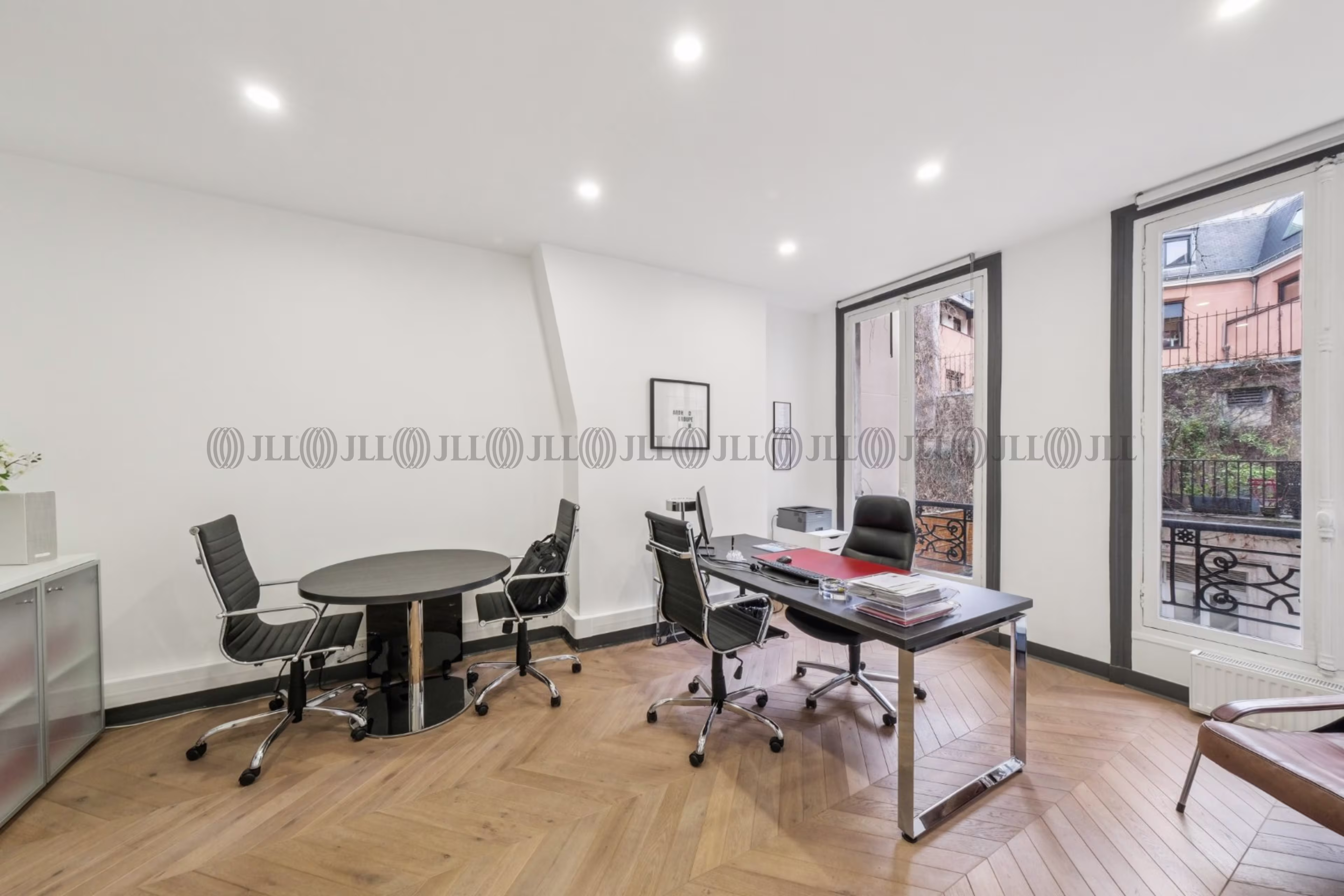 50 RUE DE MIROMESNIL