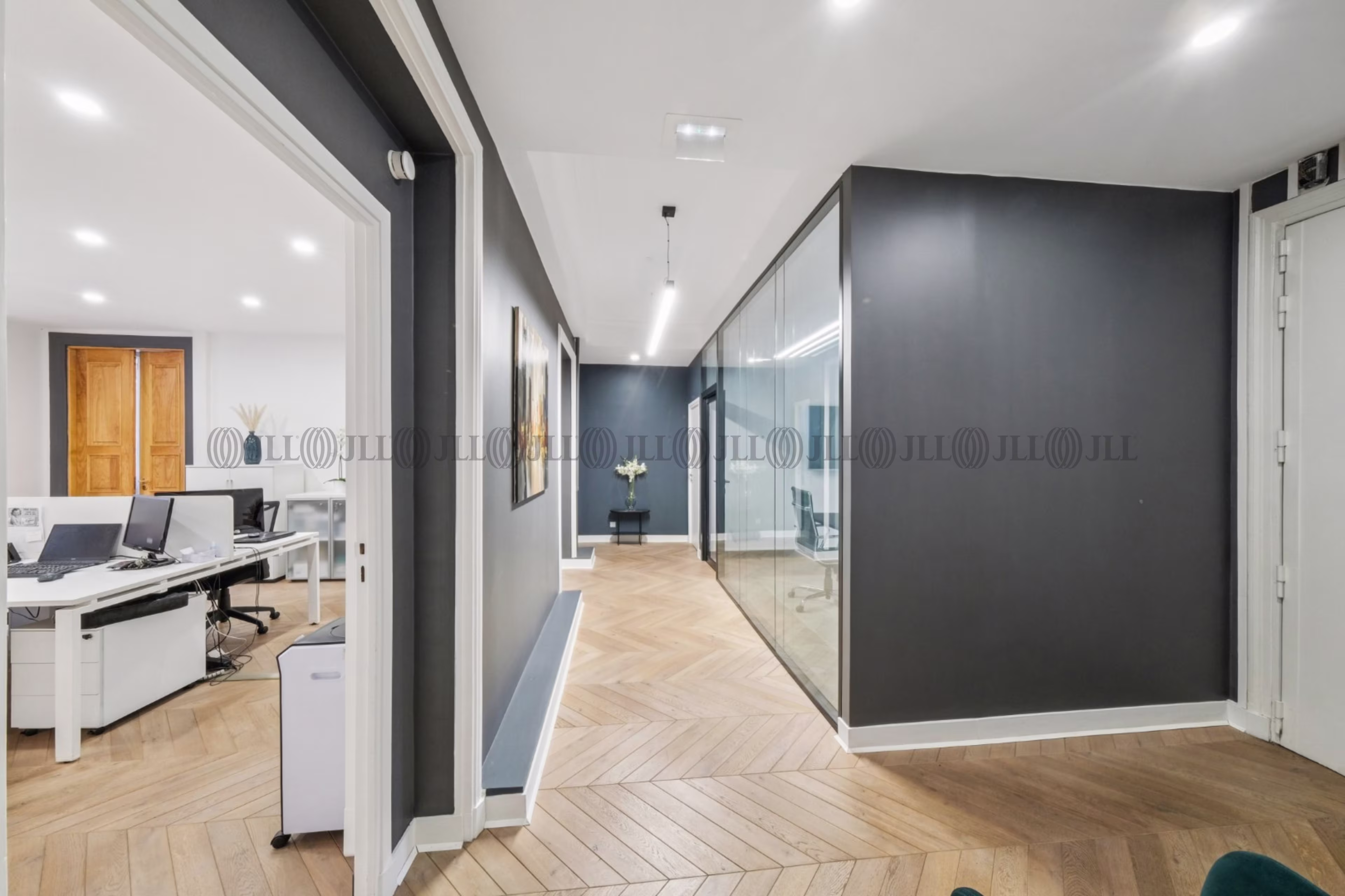 50 RUE DE MIROMESNIL