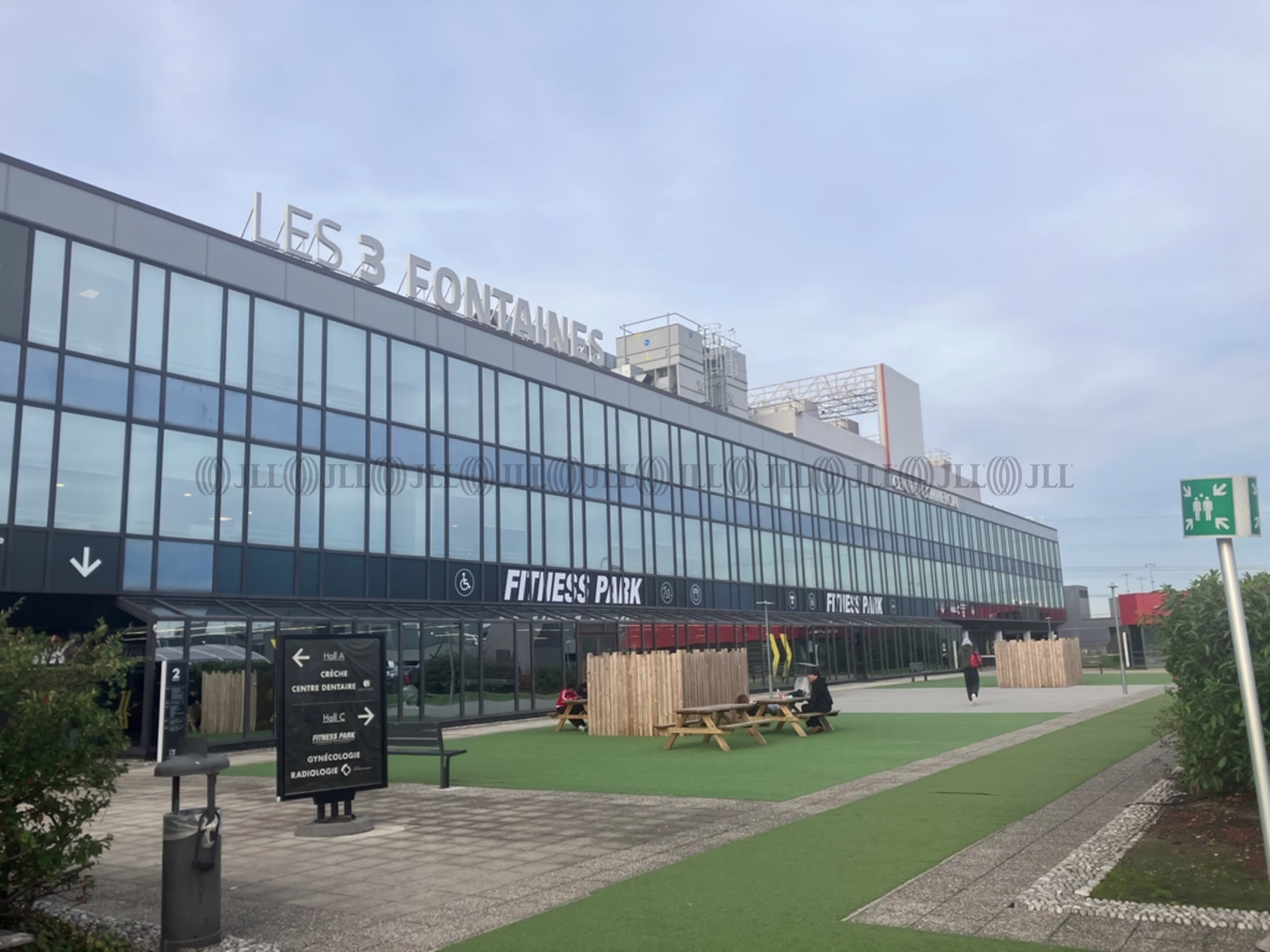 CENTRE COMMERCIAL 3 FONTAINES