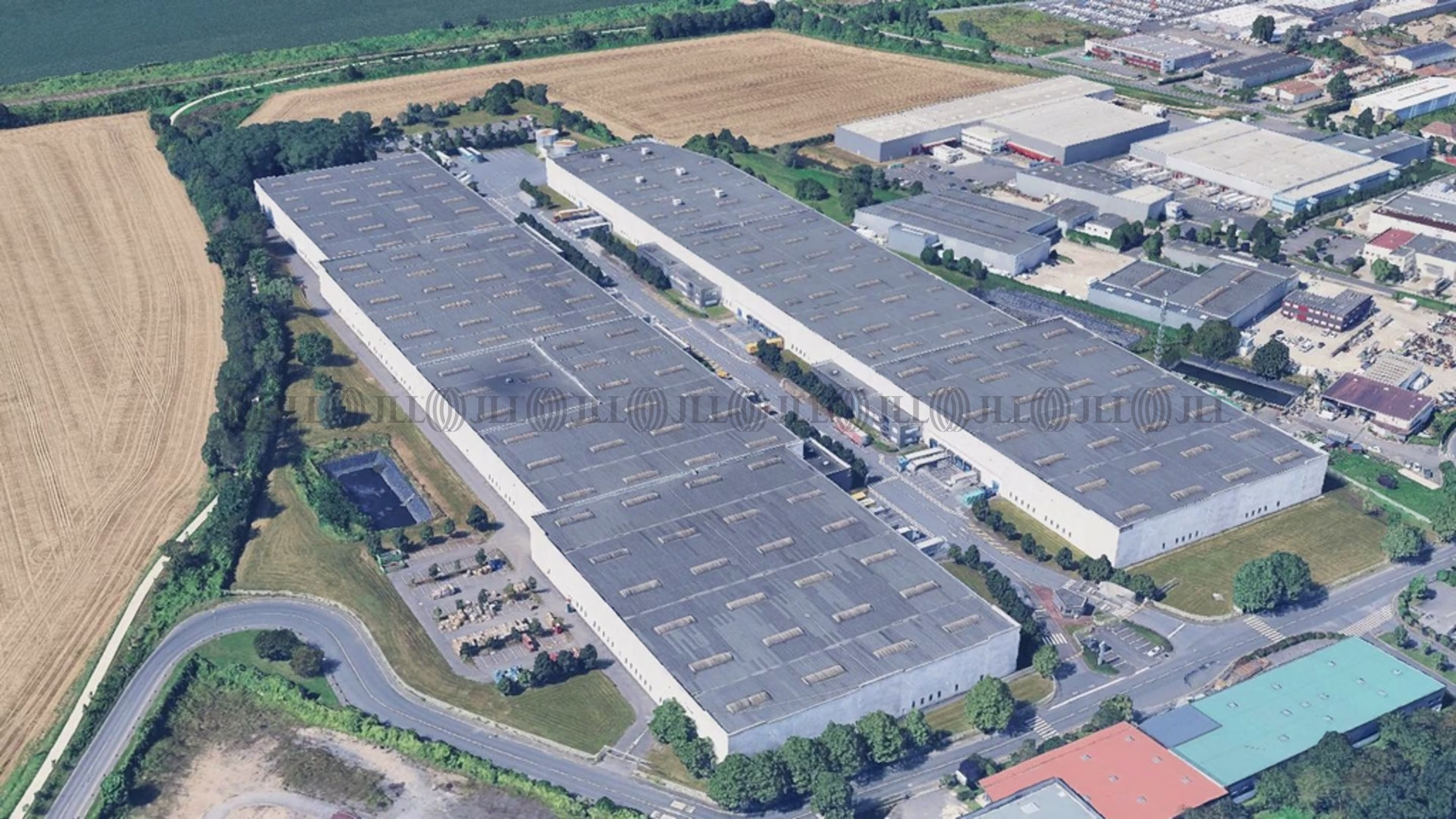 199 AVENUE DES ERABLES