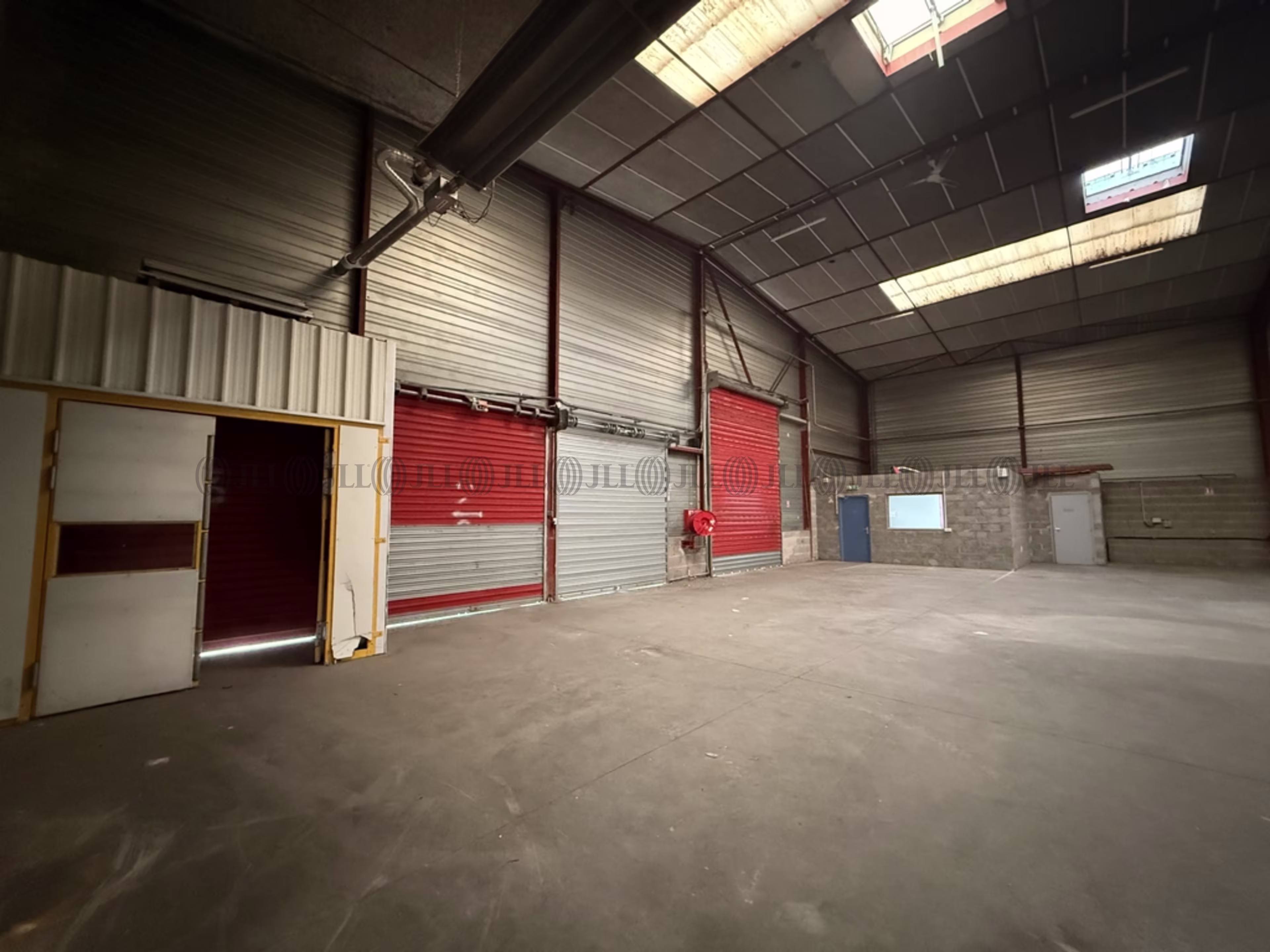 9 AVENUE DU MARECHAL DE LATTRE DE TASSIGNY