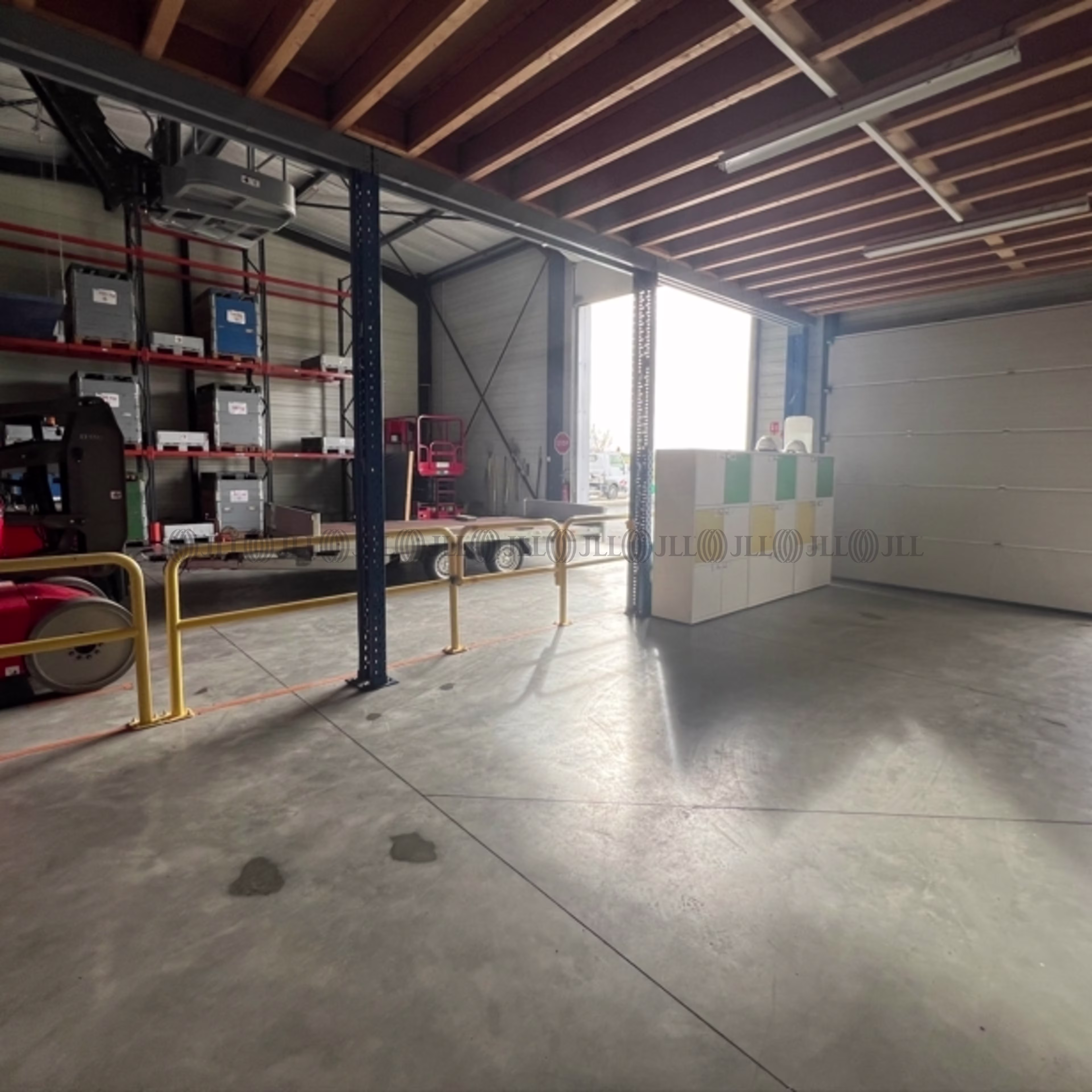 4 RUE GUSTAVE EIFFEL