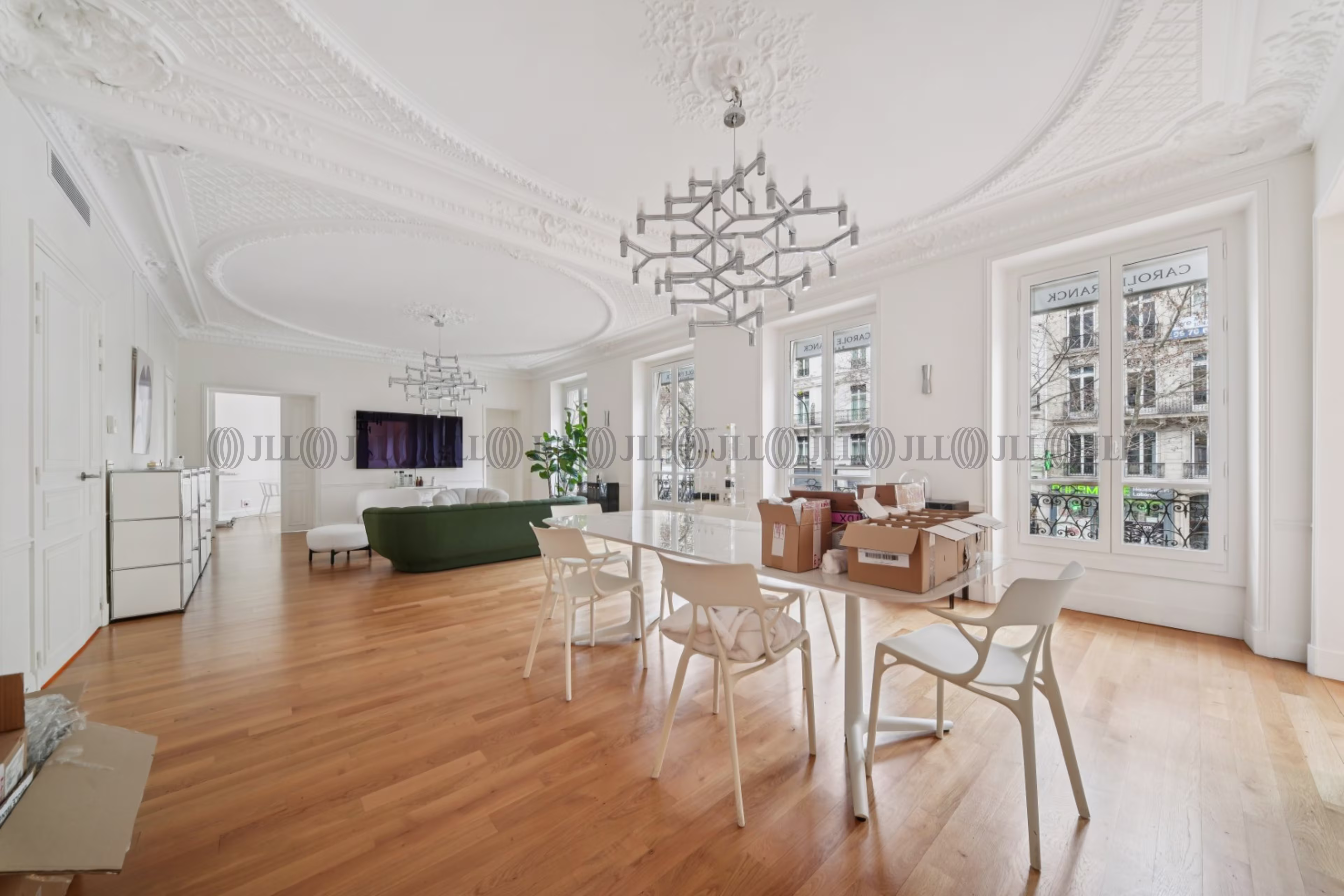 109 BOULEVARD HAUSSMANN