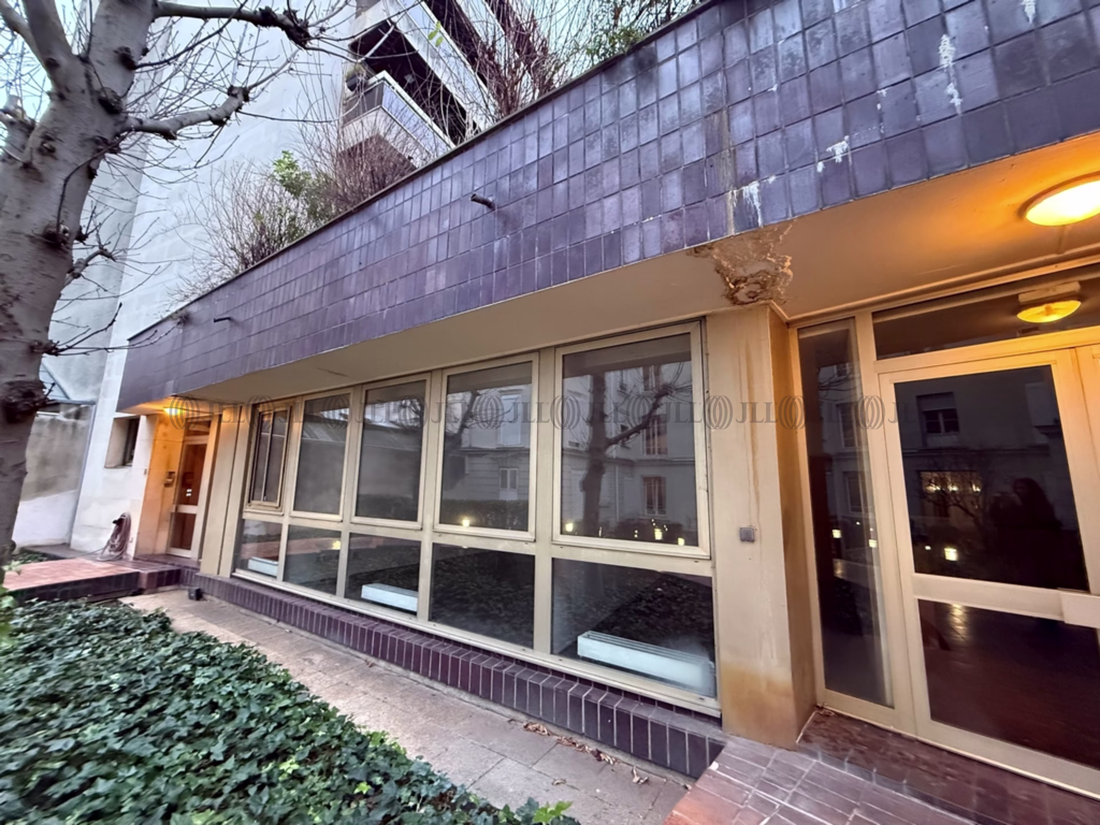 103 AVENUE CHARLES DE GAULLE