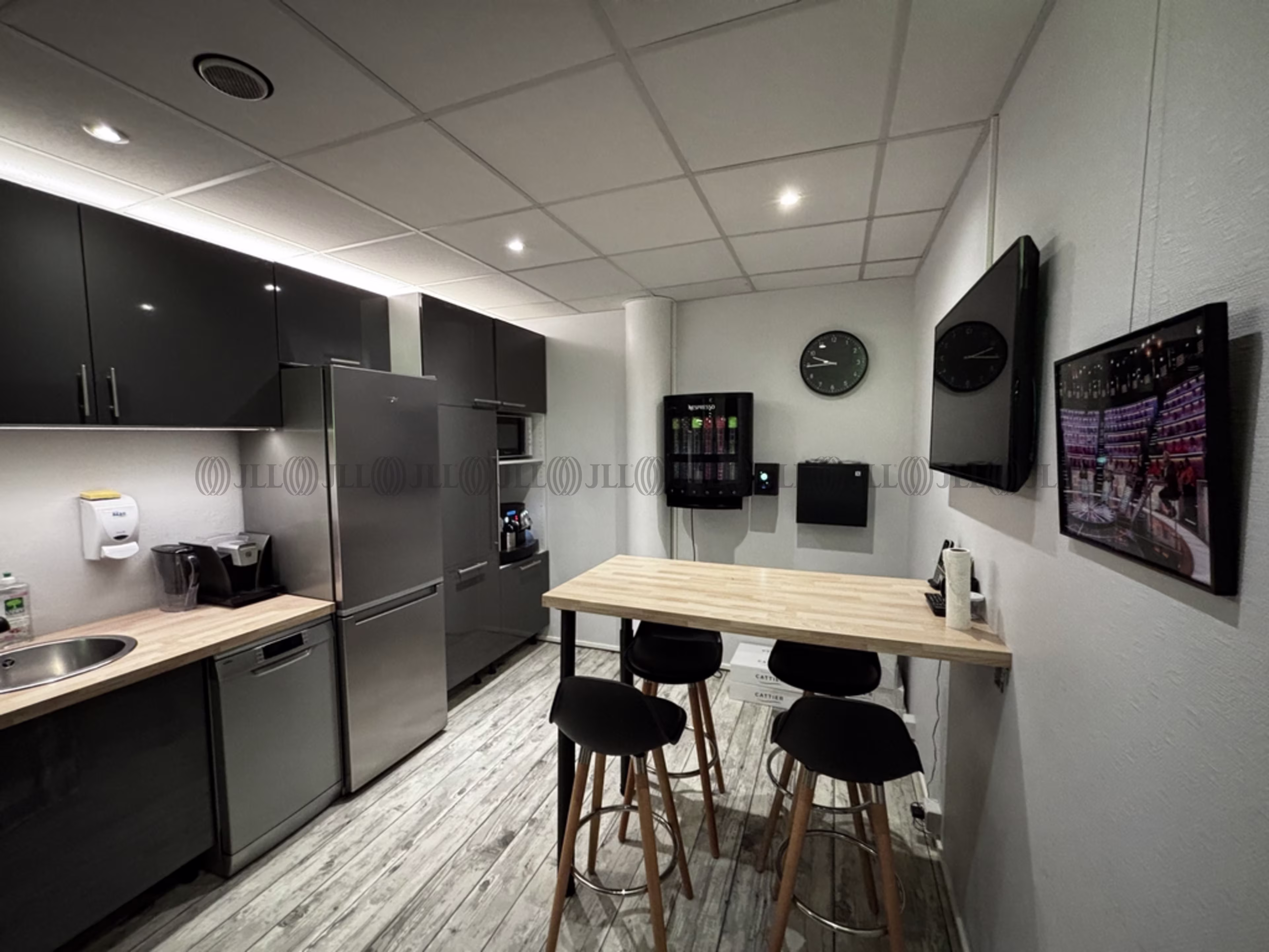 12 RUE DE LA PROCESSION