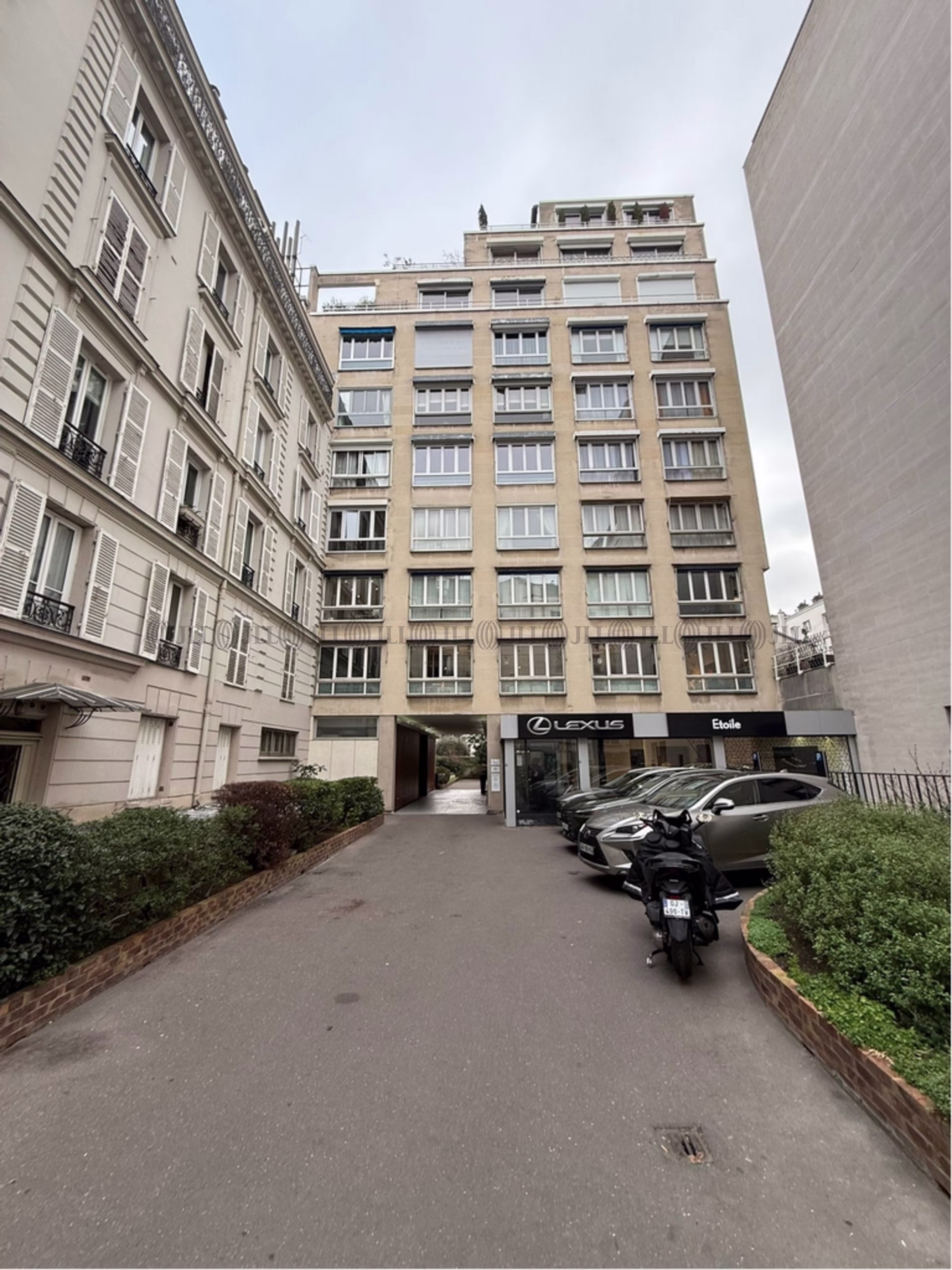 38 RUE BRUNEL