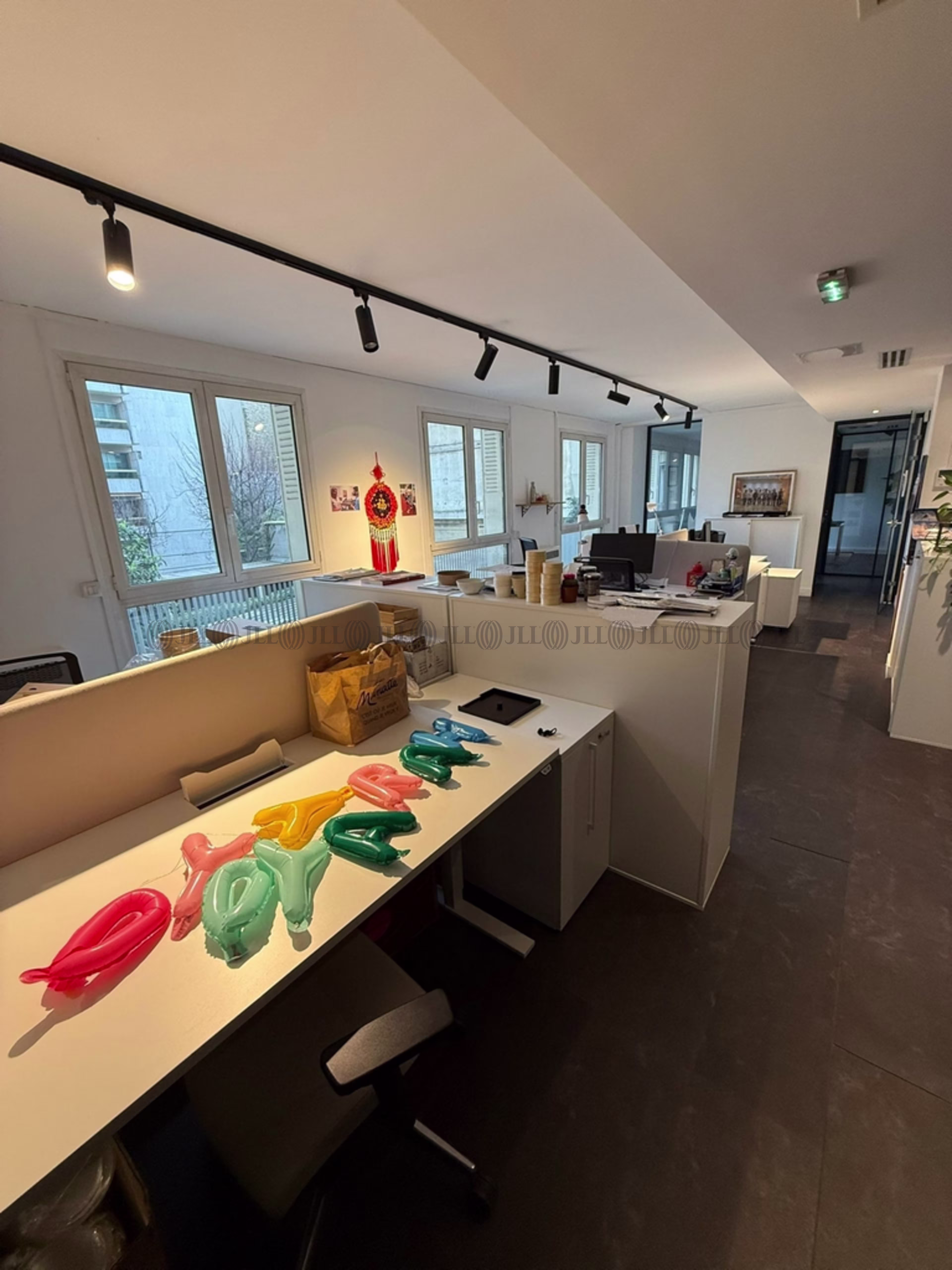 38 RUE BRUNEL