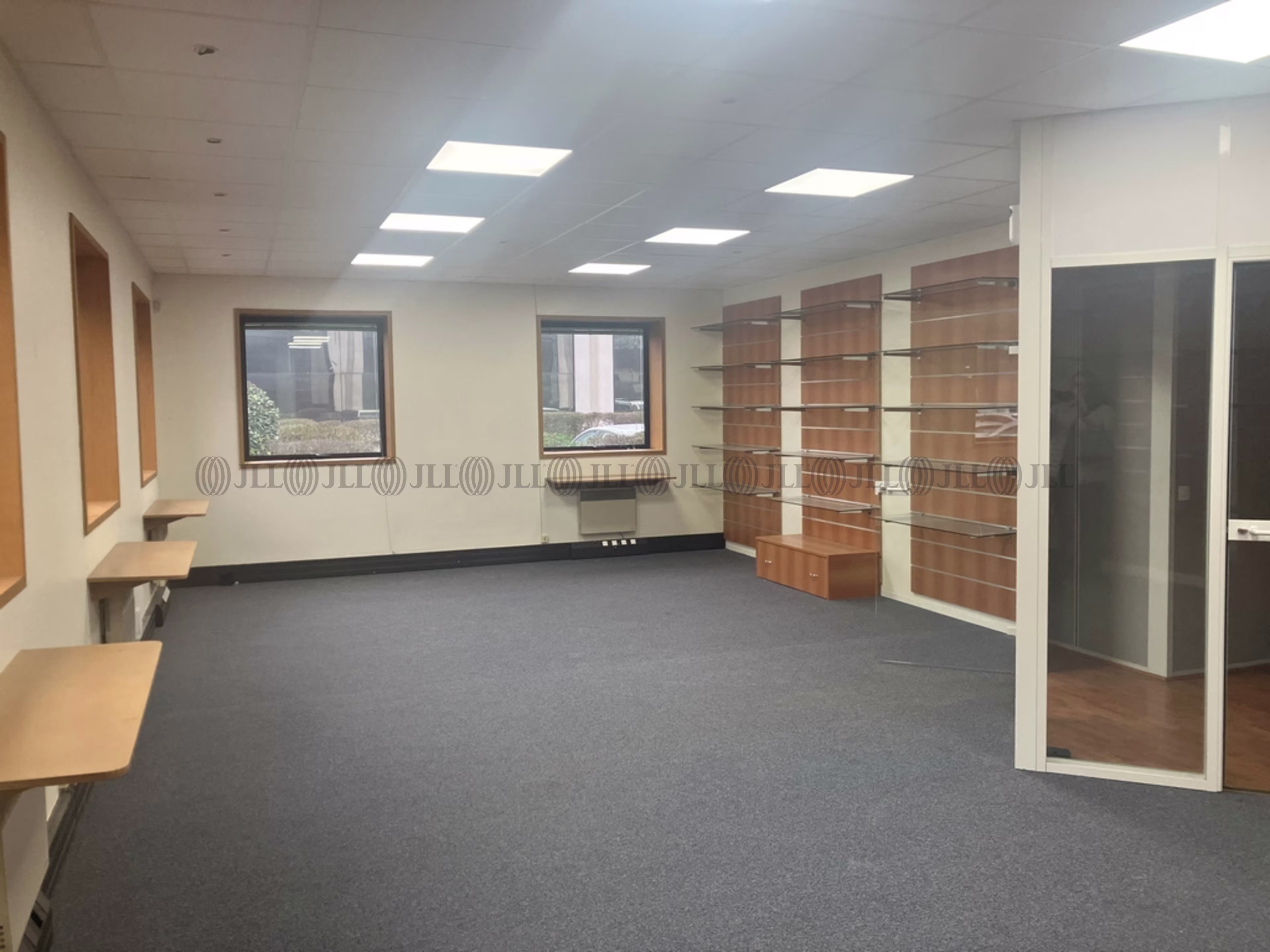 1-9 AVENUE DU MARAIS