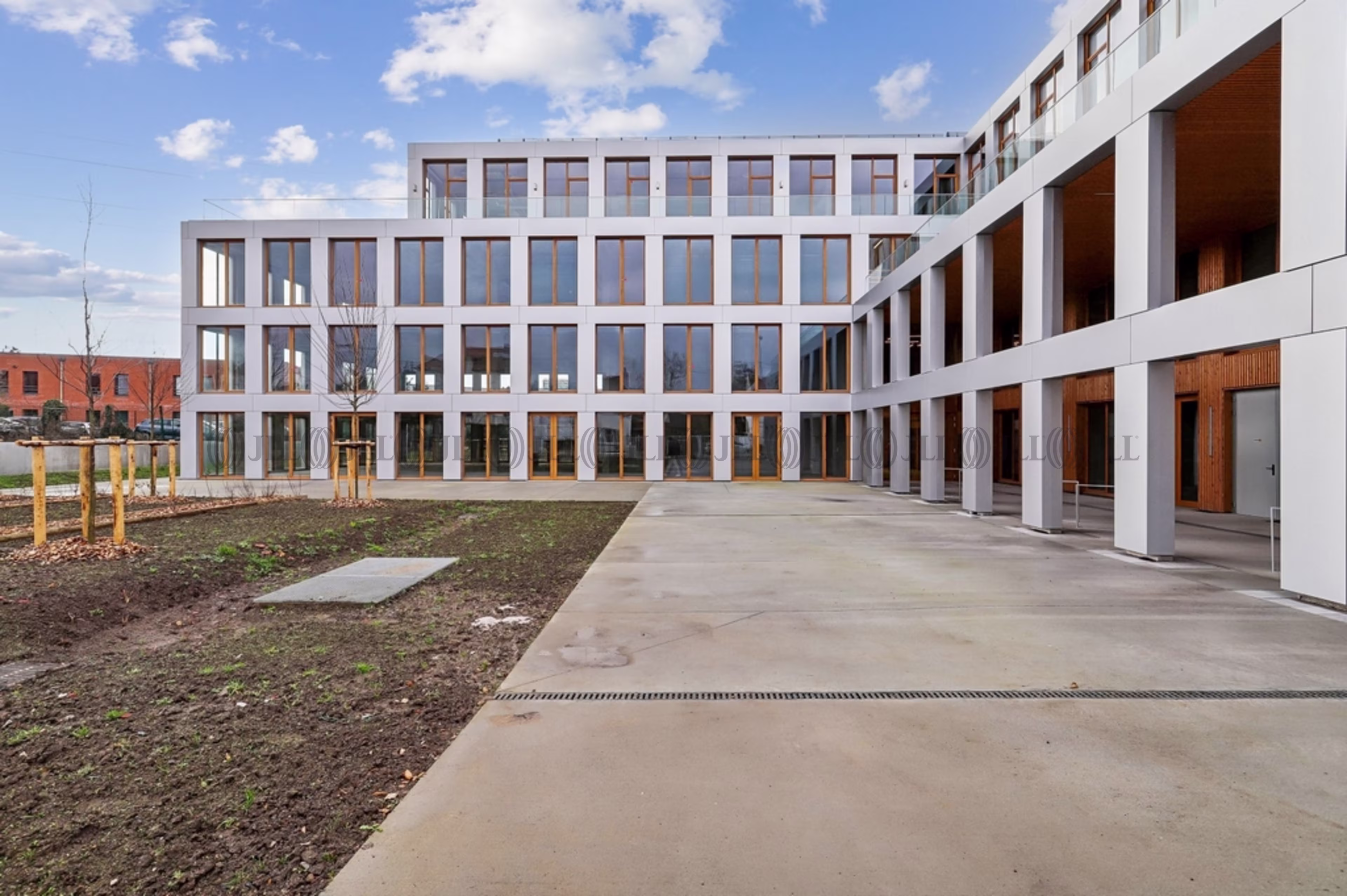 25-27 RUE HARALD STAMMBACH