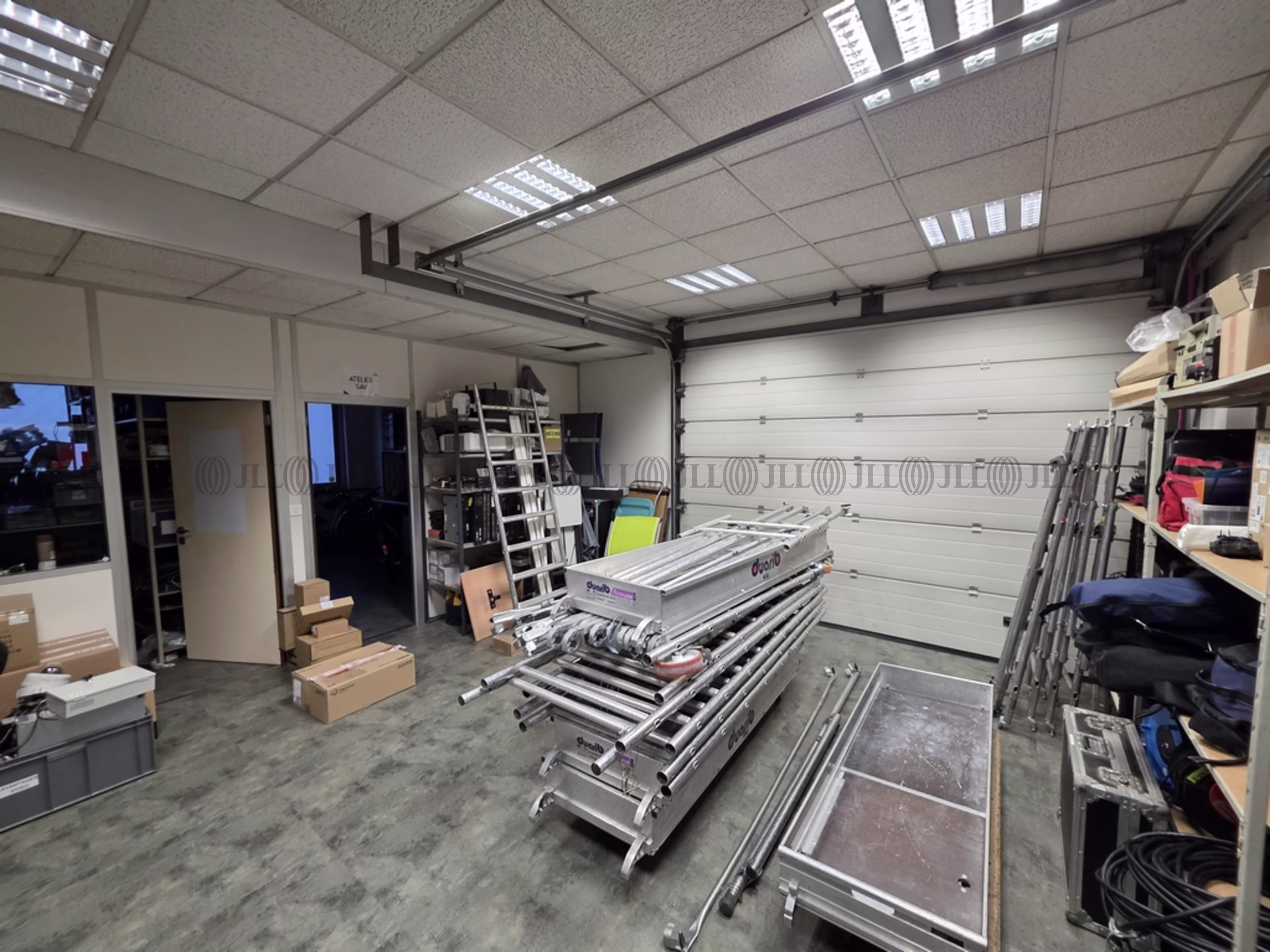 10 RUE DU COLONEL CHAMBONNET