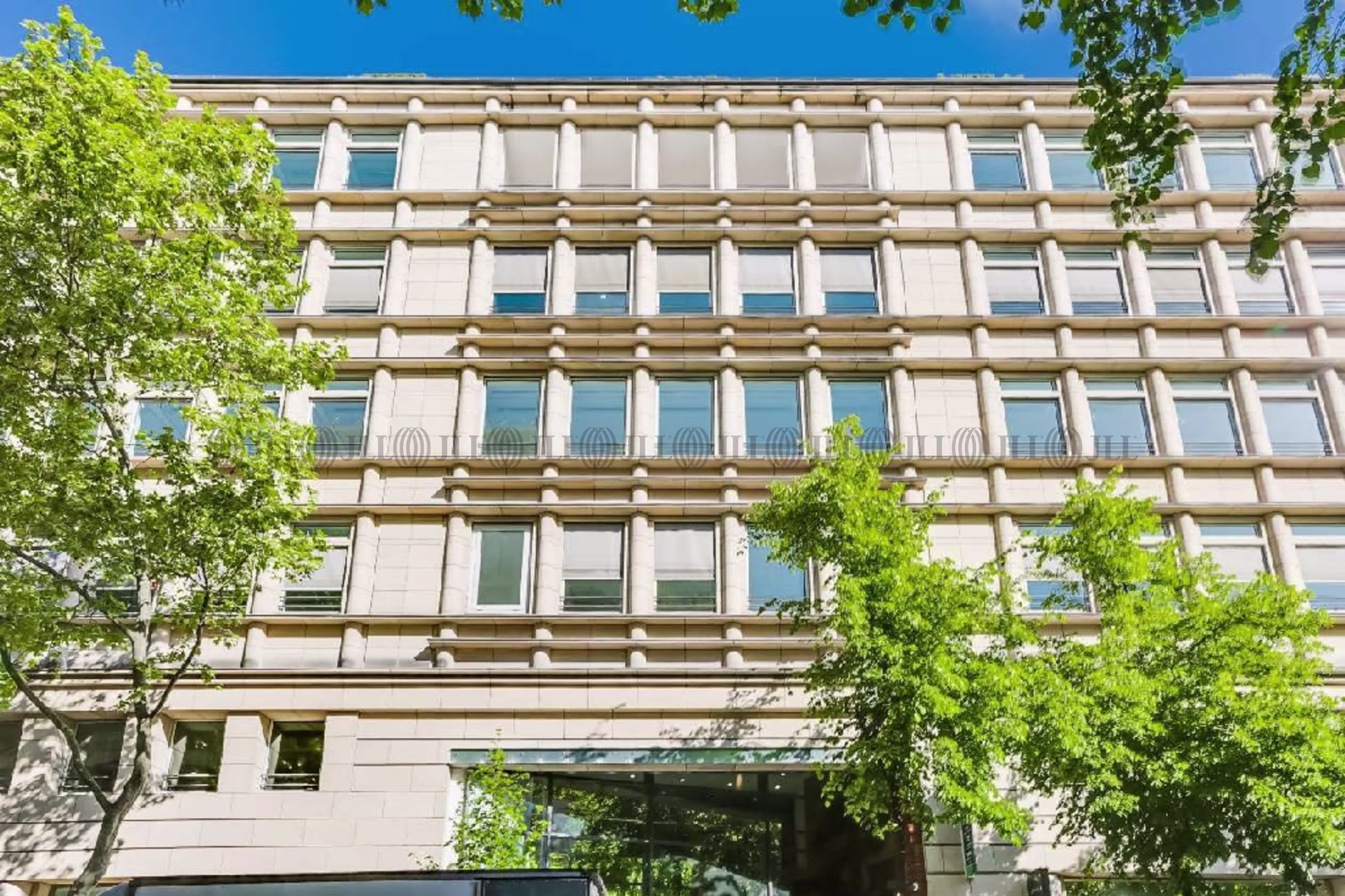 28-32 AVENUE VICTOR HUGO