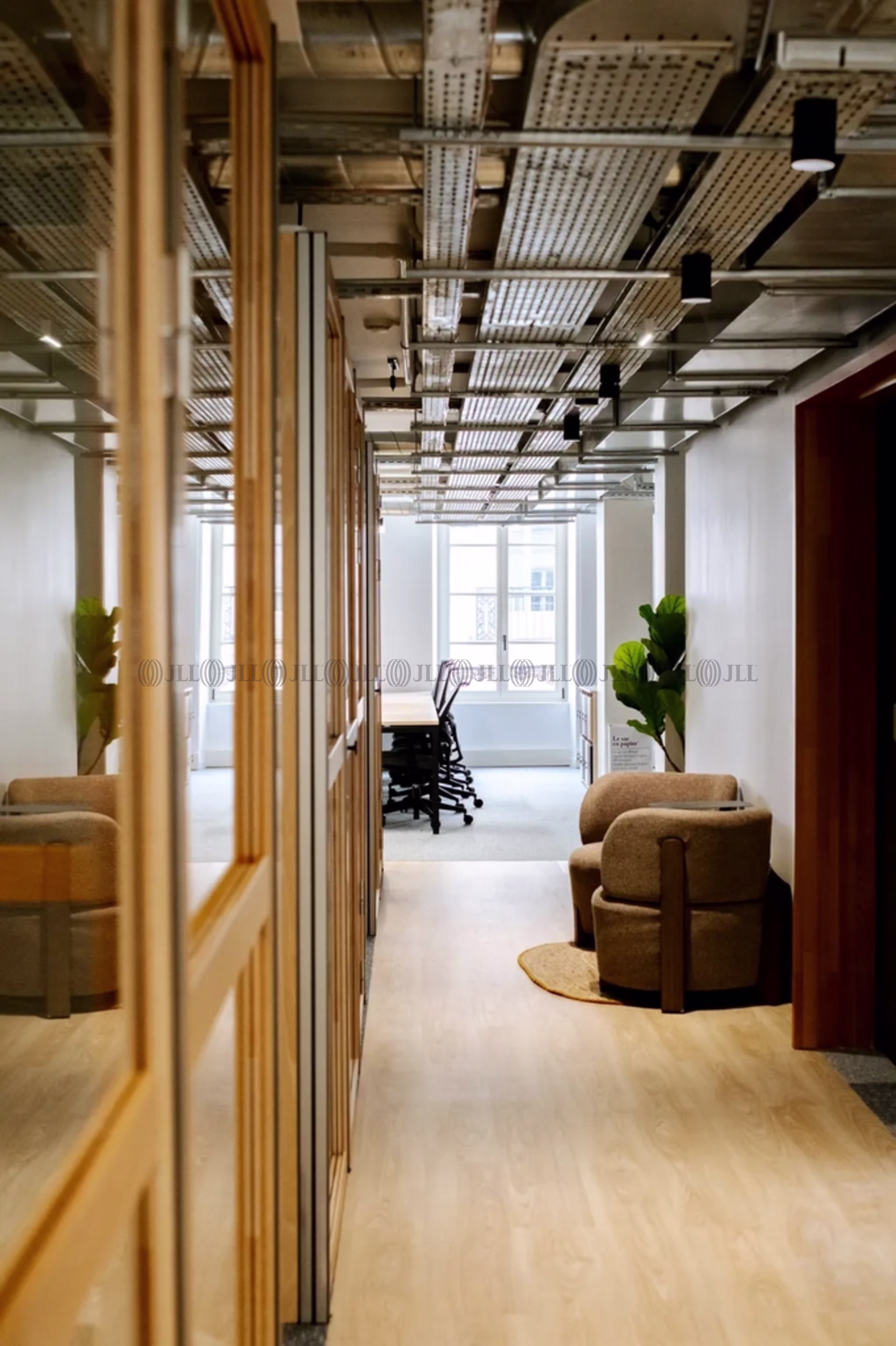 27 RUE LUCIEN SAMPAIX