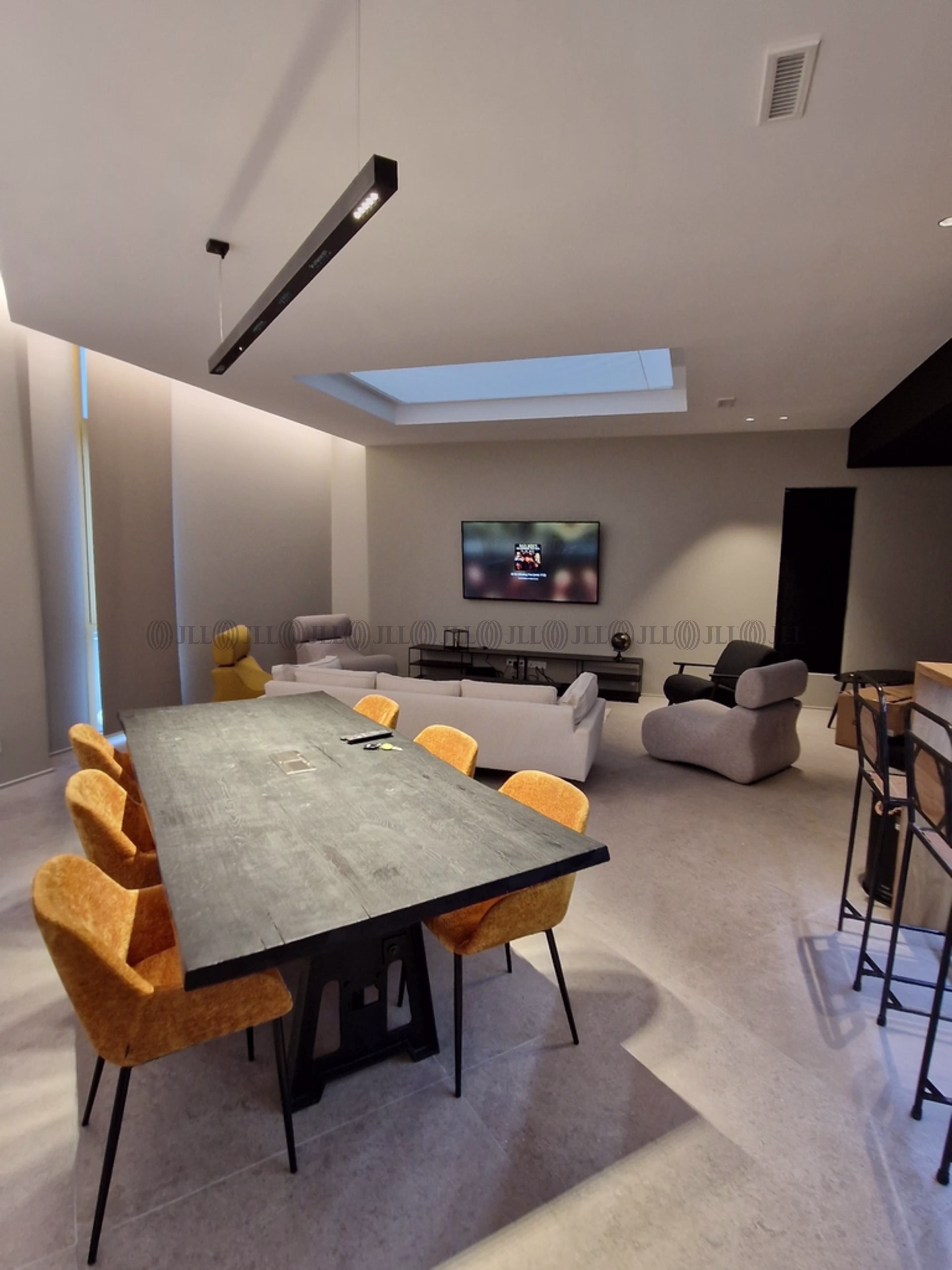 11-13 CHEMIN DU BOIS ROND