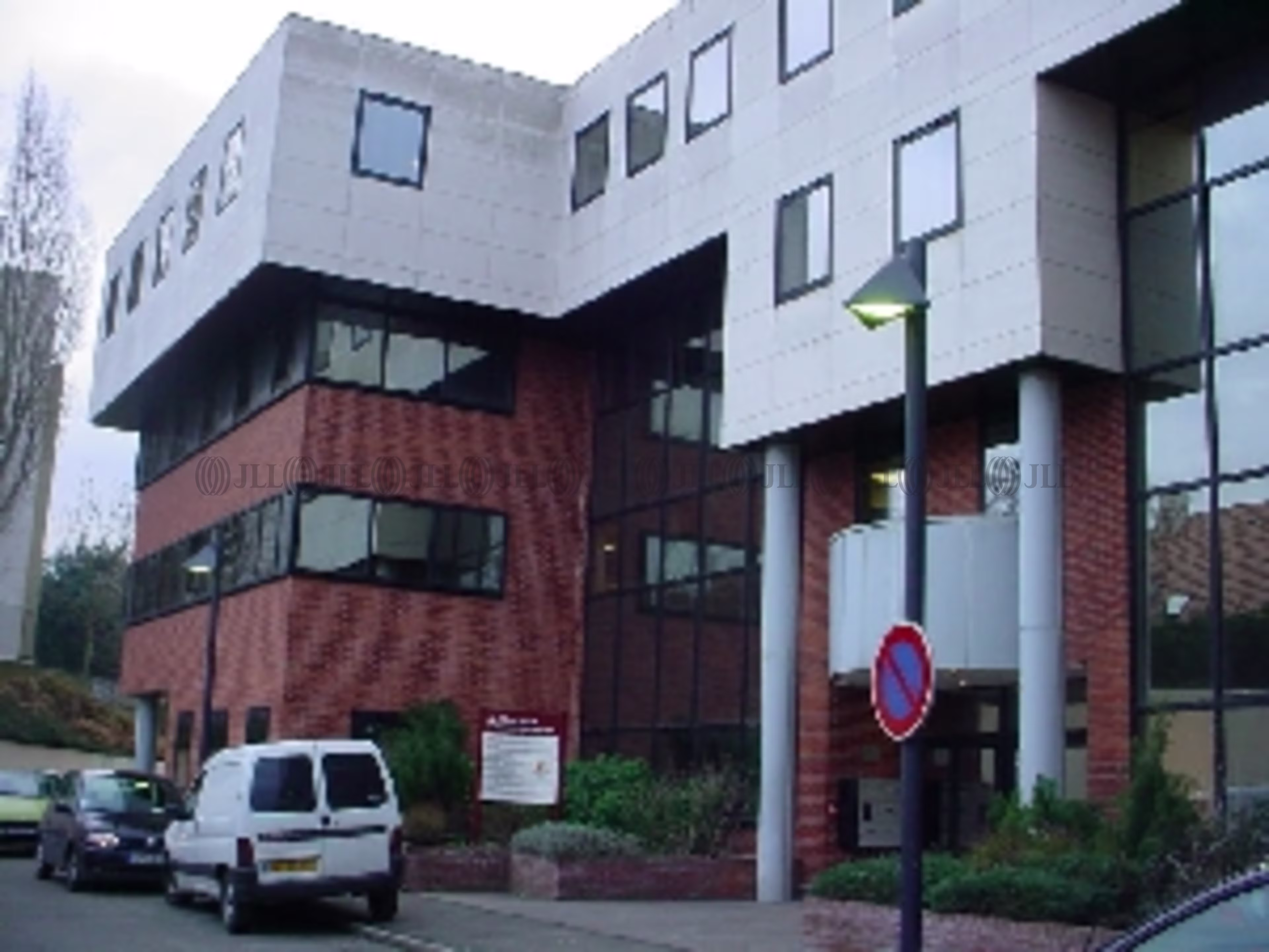 54 ROUTE DE SARTROUVILLE