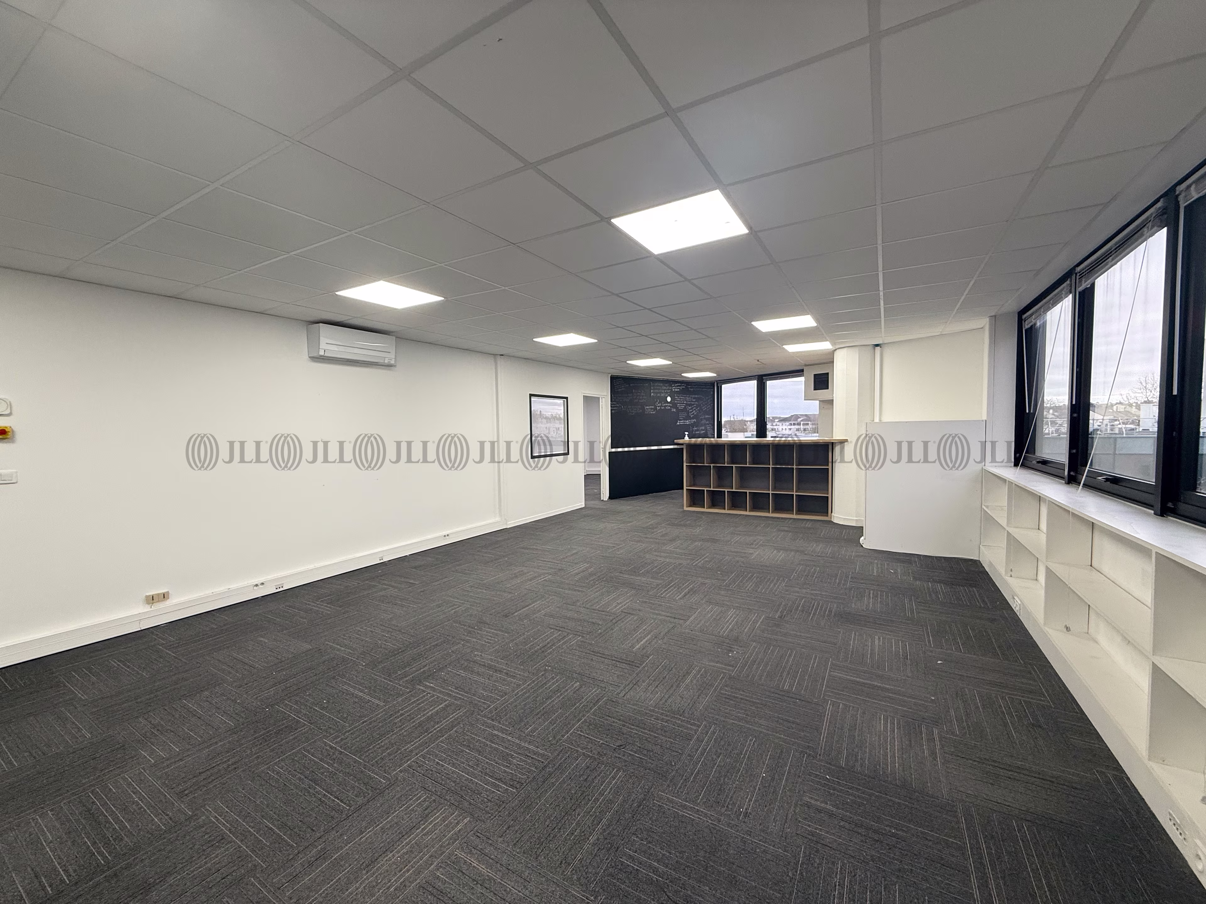 16-18 ALLEE NICOLAS APPERT